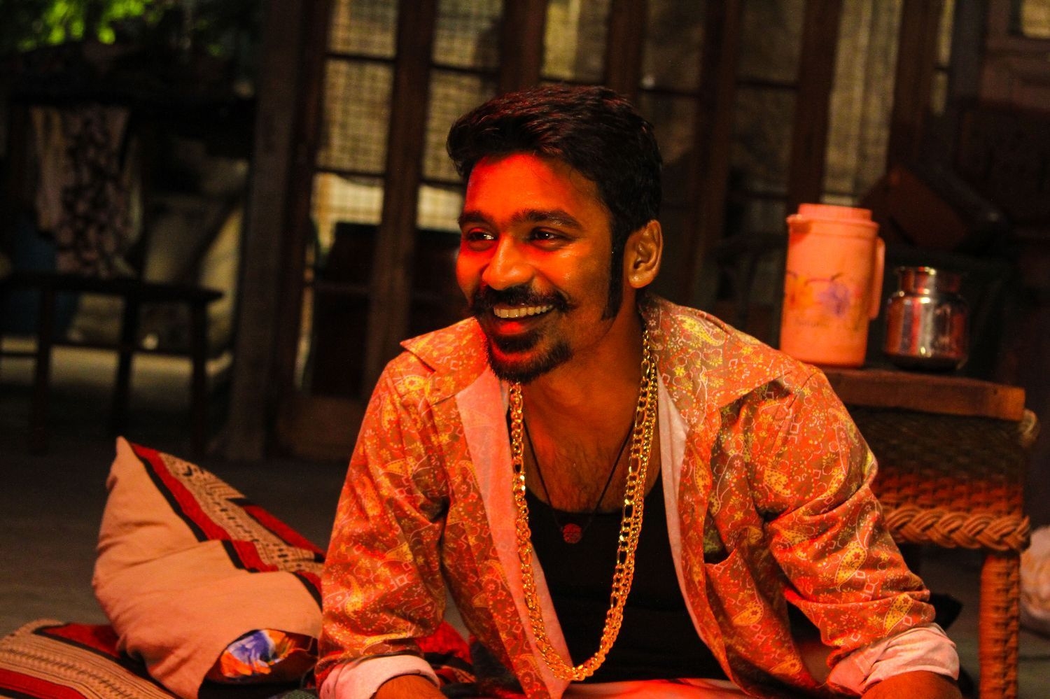 1500x1000 Maari Movie Latest Stills, Kajal Aggarwal. Most handsome actors, Celebrity gallery, Movie stars, Desktop