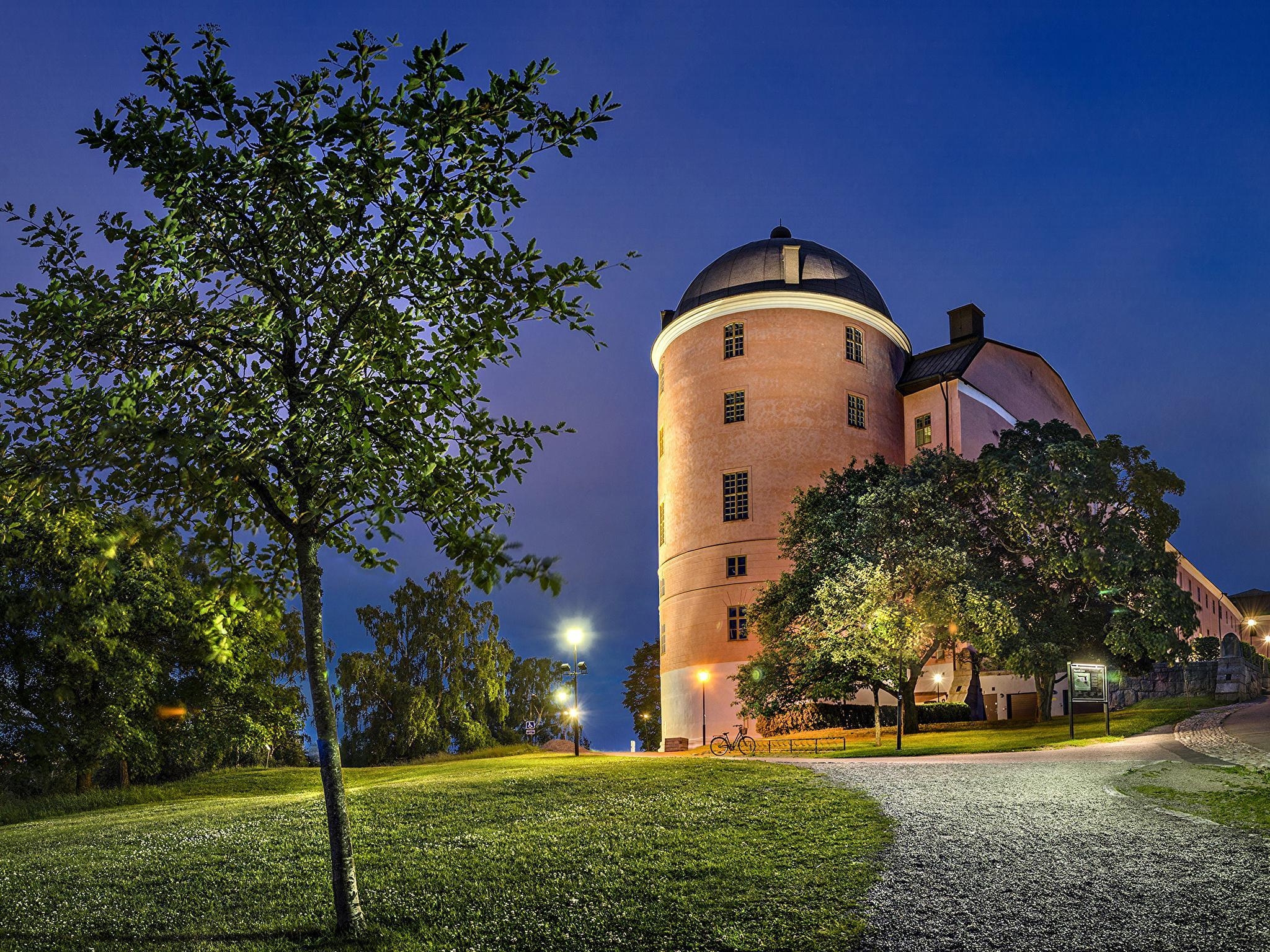 2050x1540 Image Sweden Uppsala Castles Night Grass Street lights, Desktop