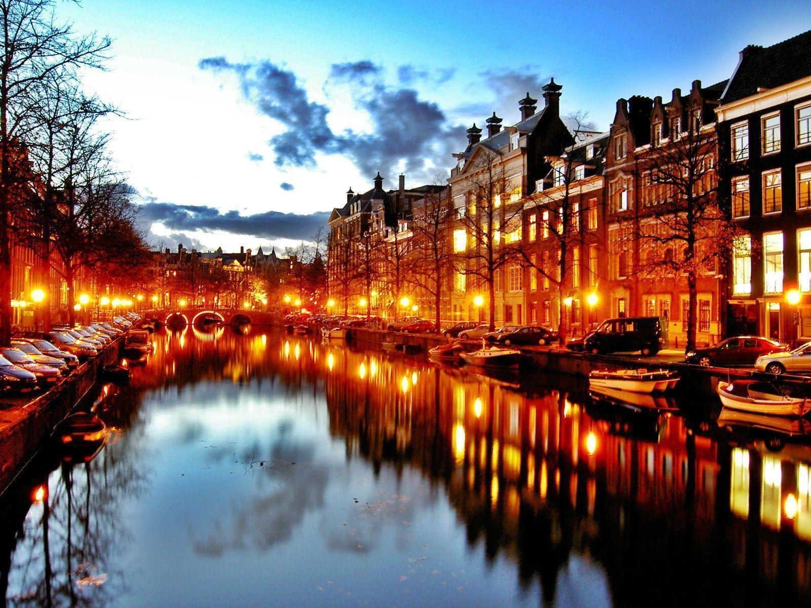 1600x1200 Amsterdam, Desktop