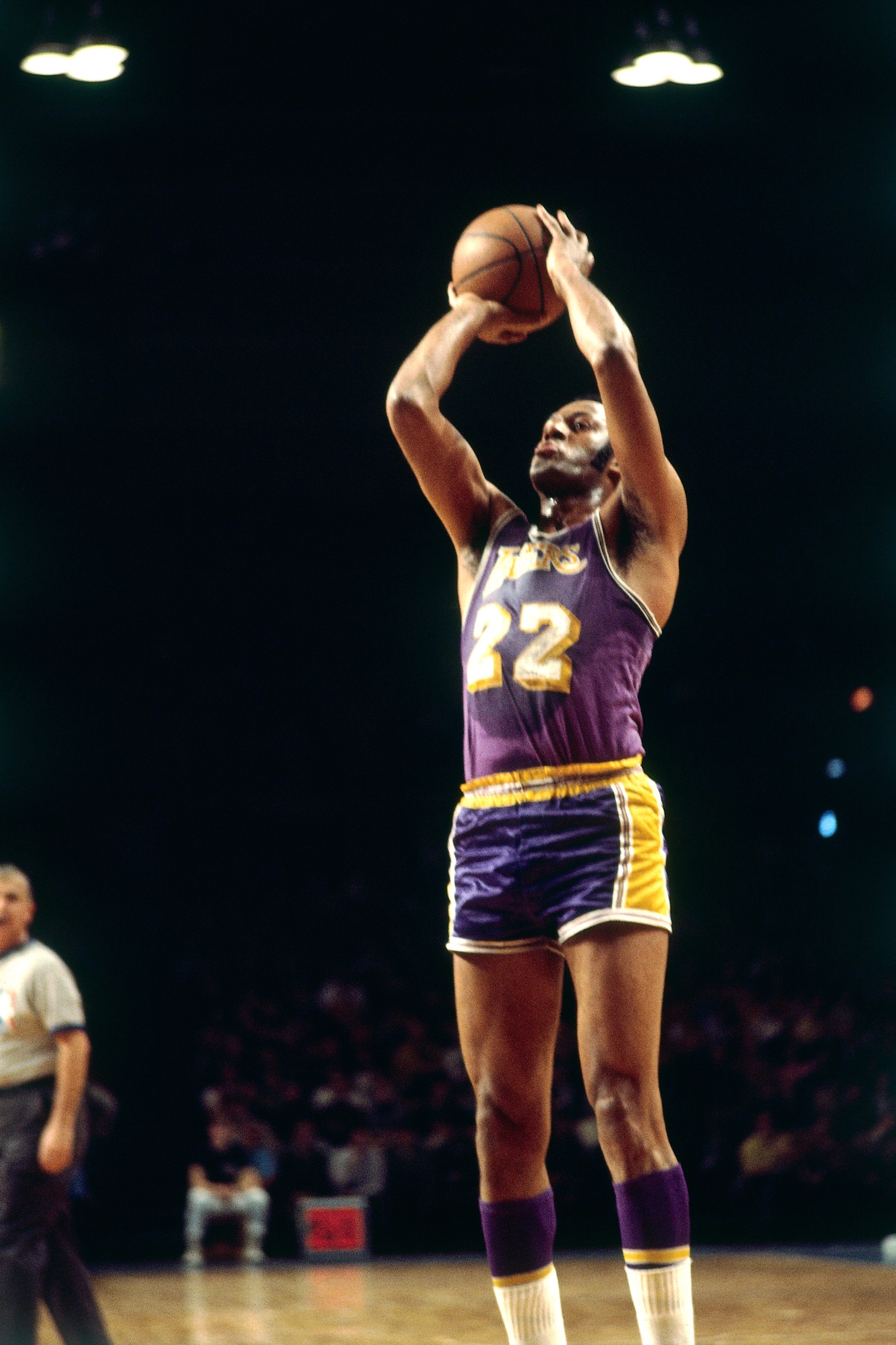 2400x3600 Elgin Baylor. Los Angeles Lakers, Phone