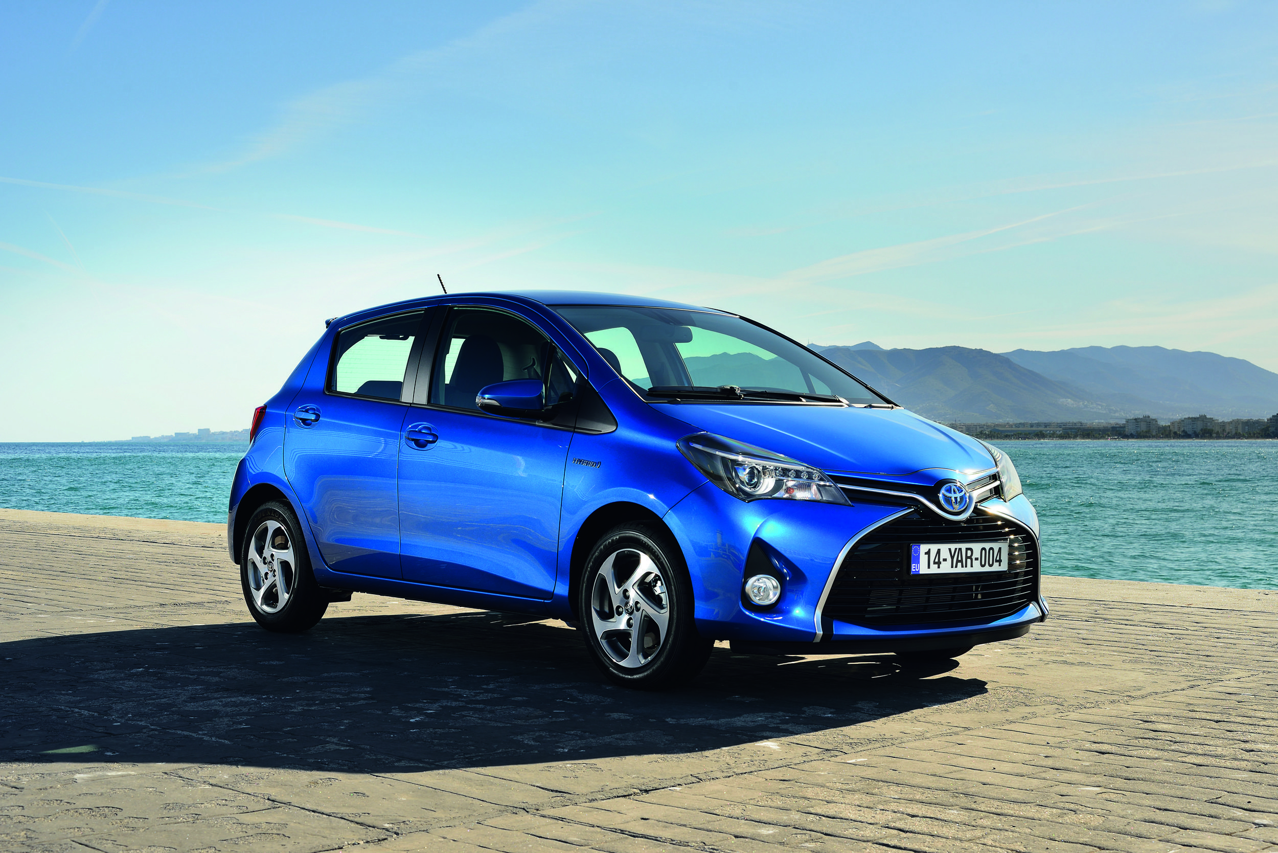 2500x1670 El nuevo #Yaris incluye novedades en el diseño tanto exterior como, Desktop