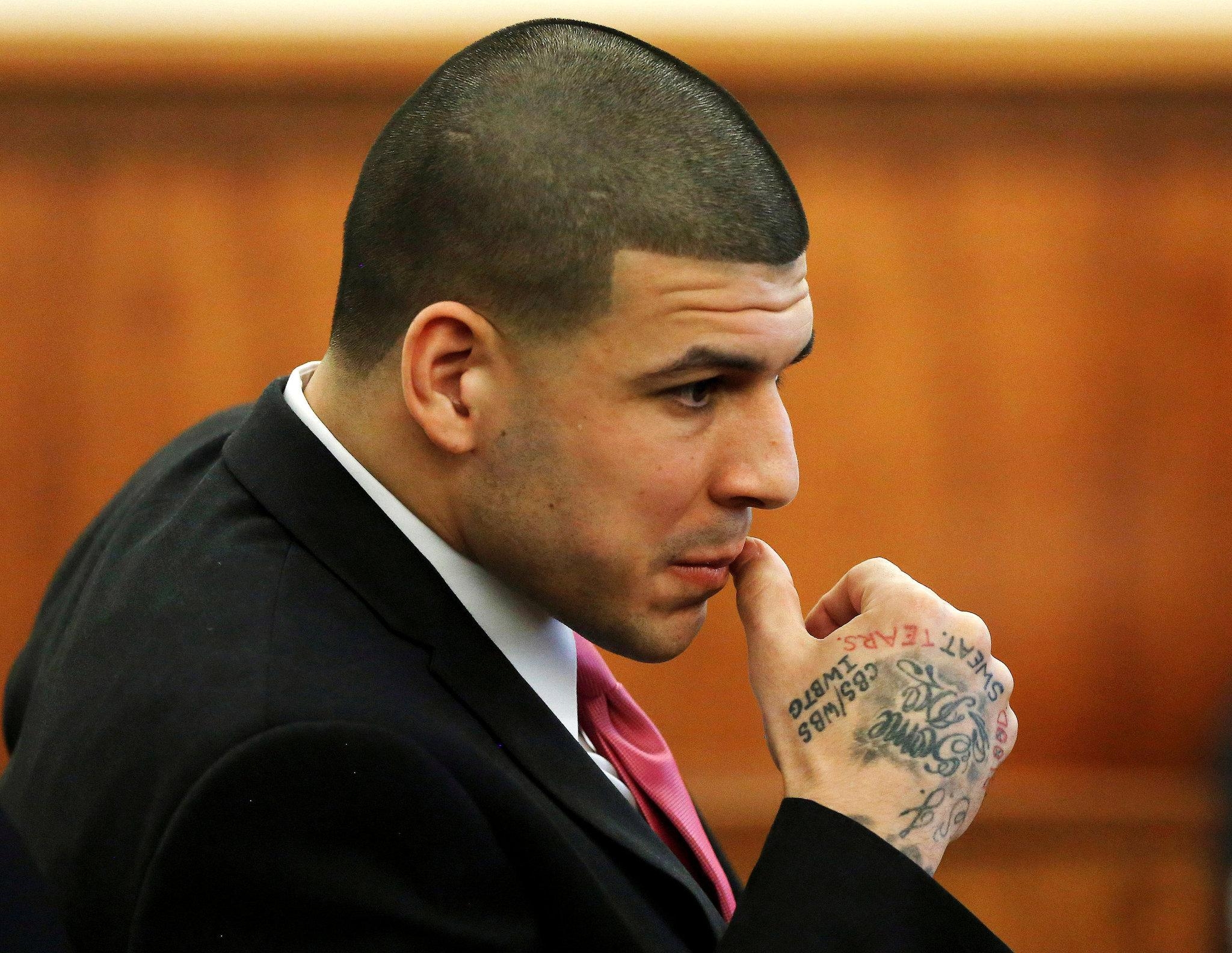 2050x1590 Aaron Hernandez's Murder Conviction Is Nullified New, Desktop