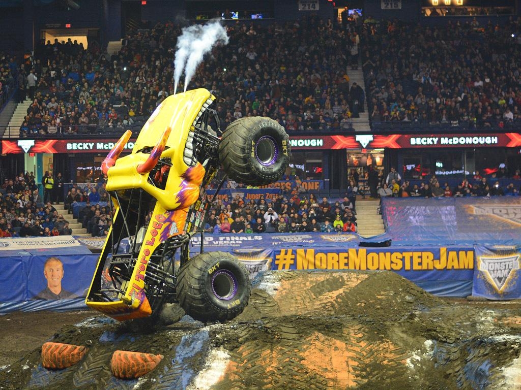 1030x770 Monster Jam Toro Loco blowing off some steam in Rosemont, IL! #MoreMonsterJam, Desktop