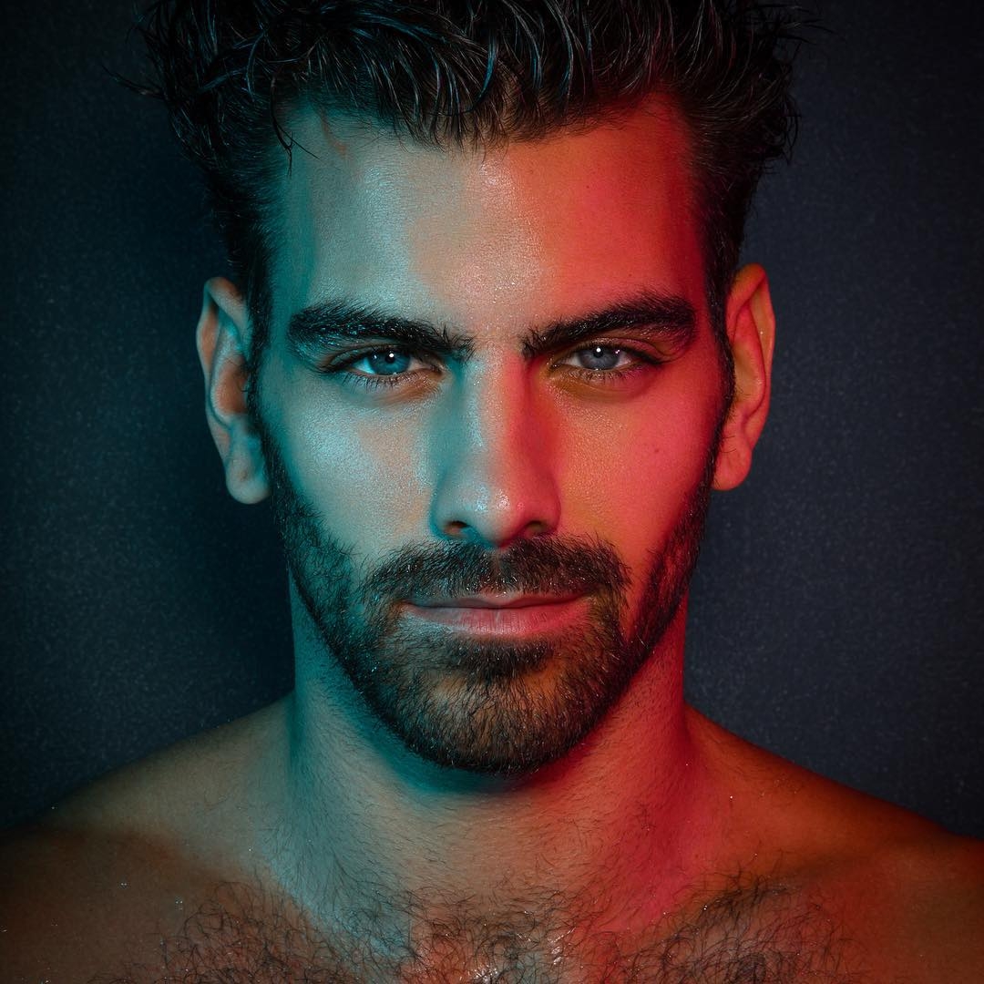 1080x1080 Nyle DiMarco, Phone