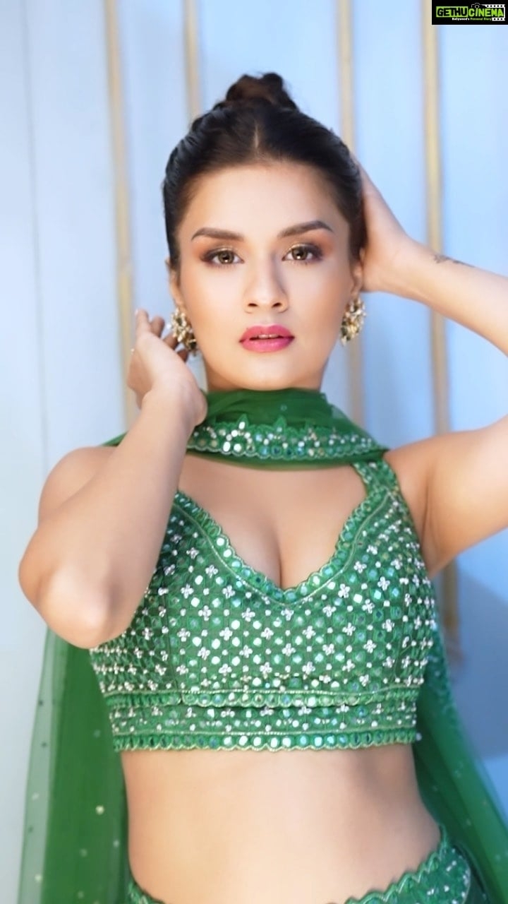 720x1280 Avneet Kaur Instagram rama, Phone