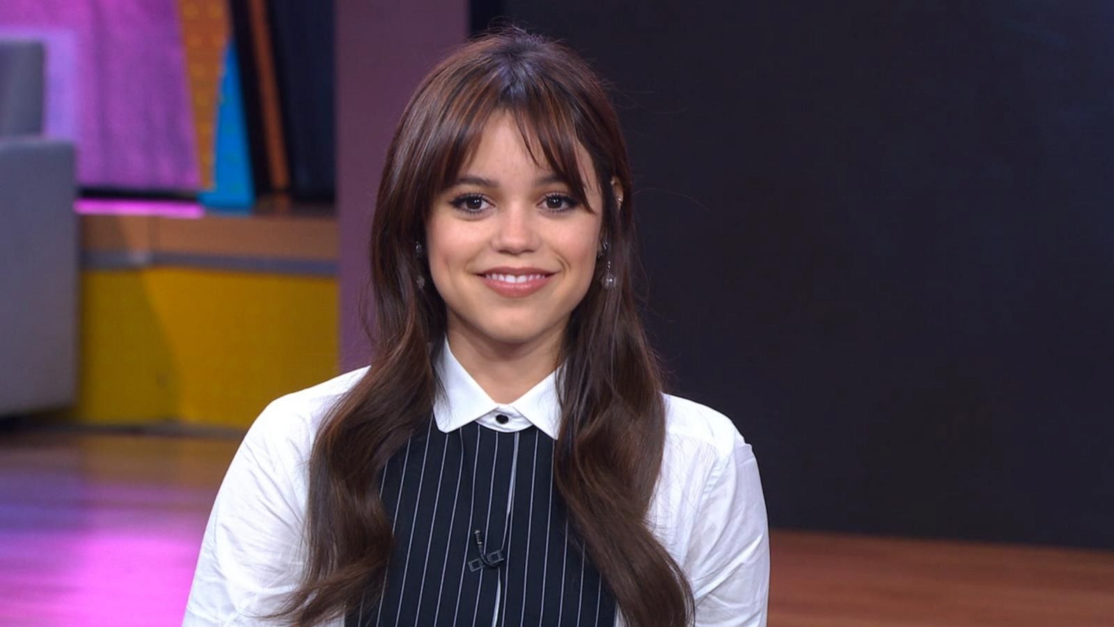 1600x900 Actress Jenna Ortega dishes on in new Netflix show, 'Wednesday' Morning America, Desktop