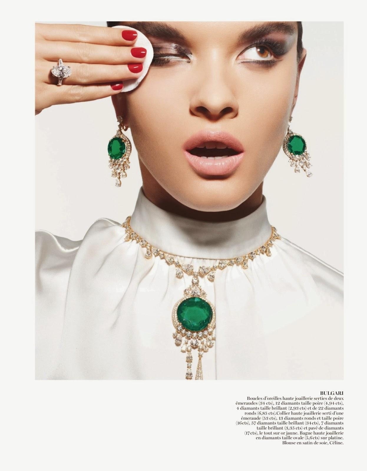 1250x1600 Crystal Renn by Thomas Lagrange for Vogue Paris October 2013, Phone