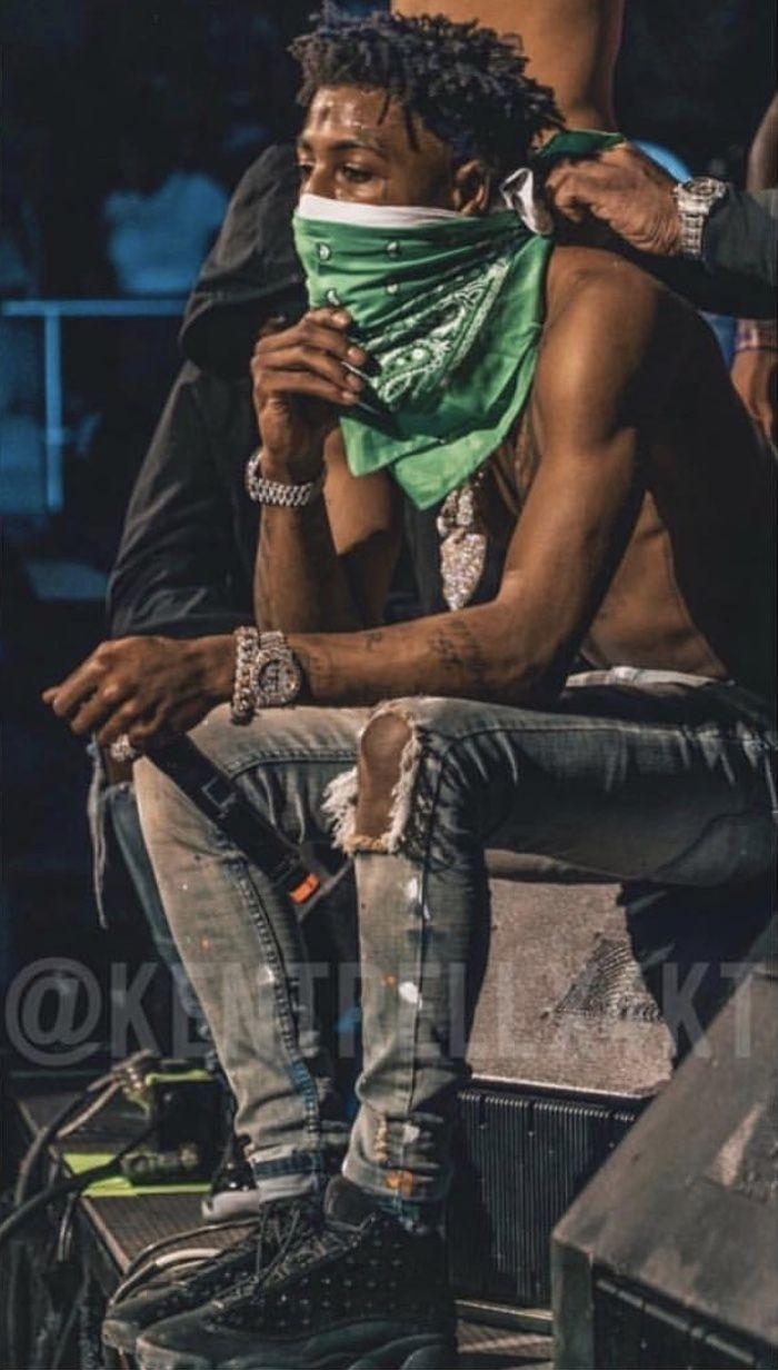 700x1240 Youngboy.4KT, Phone