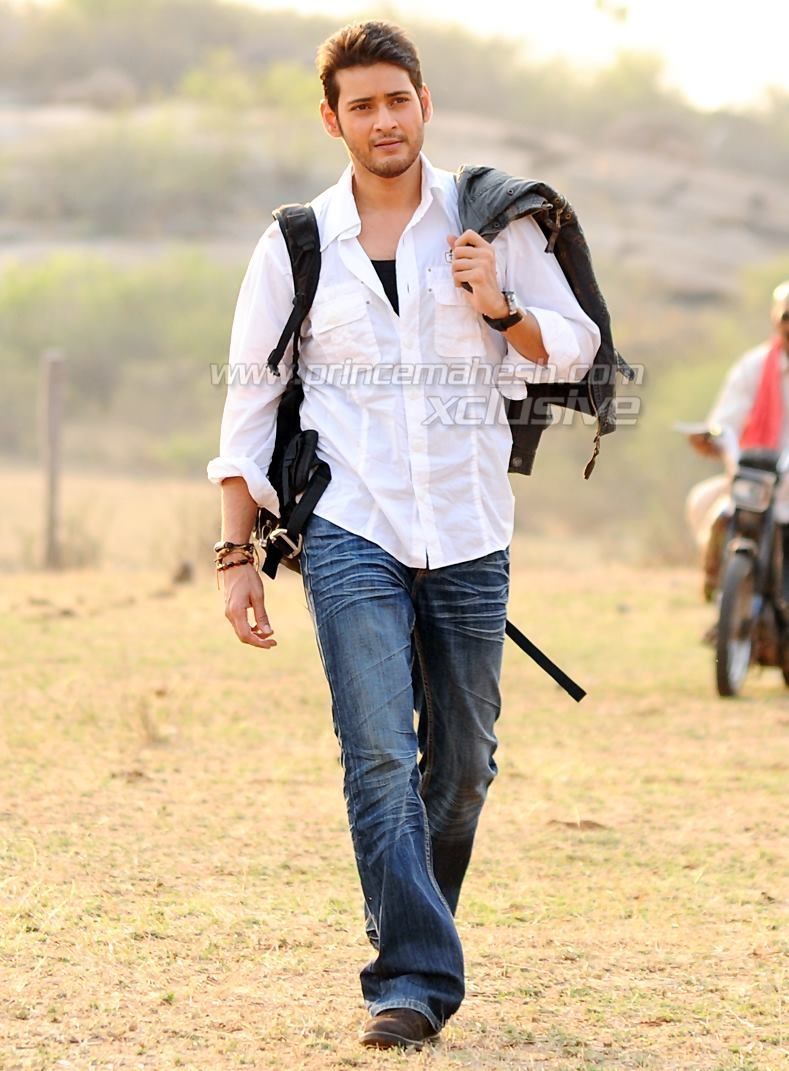 790x1080 Khaleja Photo Gallery, Phone