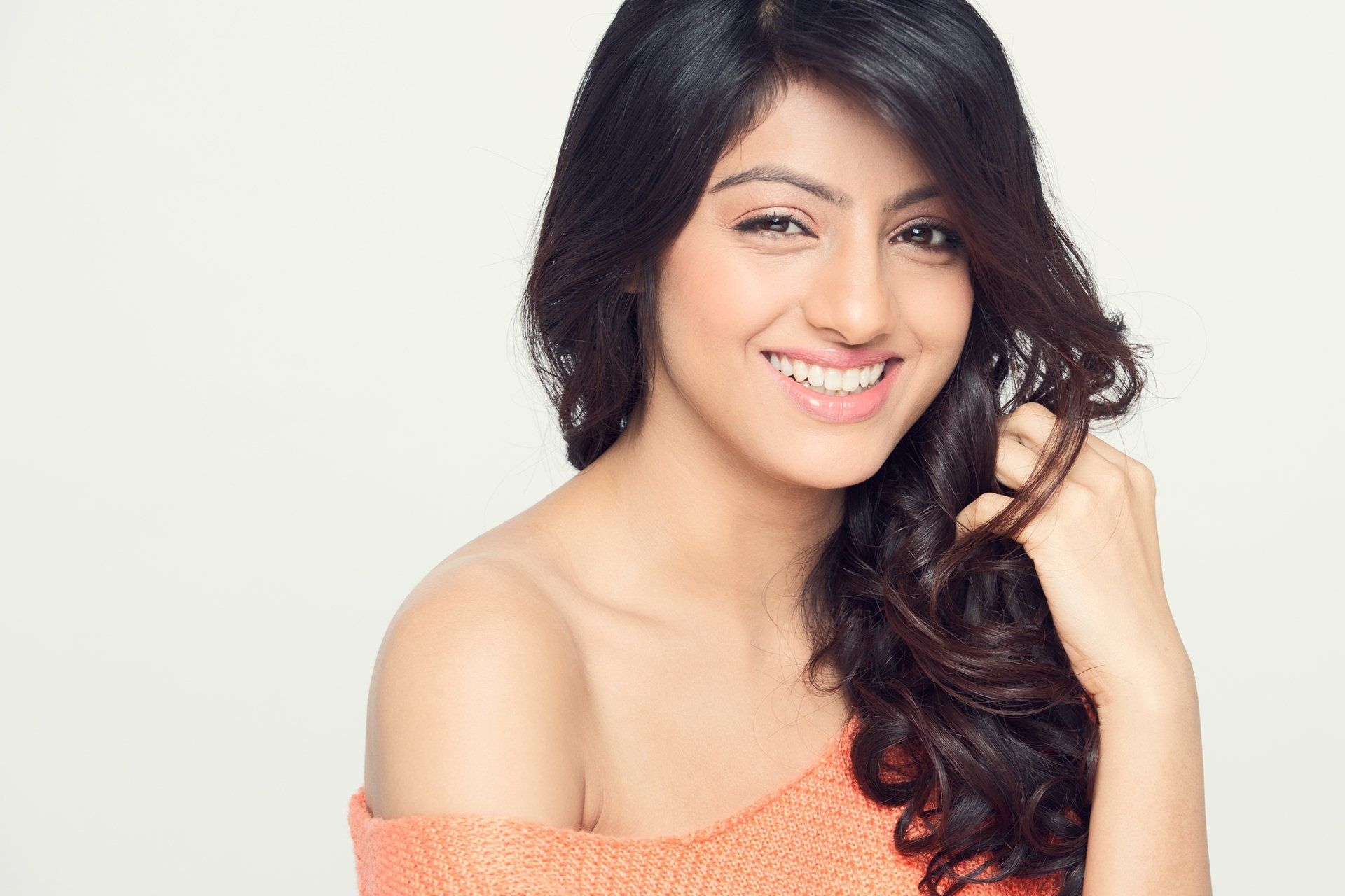 1920x1280 Deepika Singh Cute Smiling HD Wallpaper, Desktop