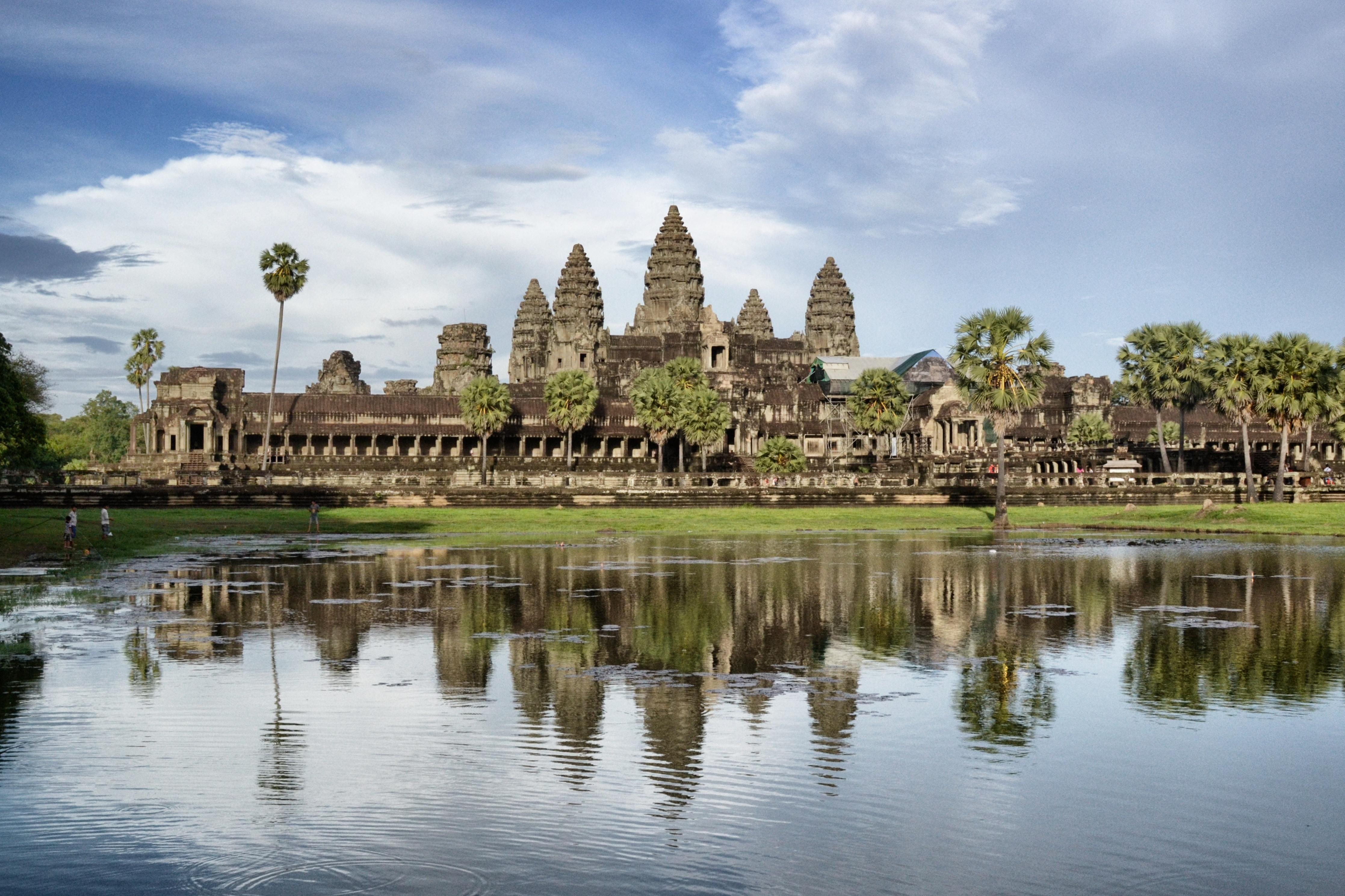 4470x2980 Angkor Wat In Siem Reap, Desktop