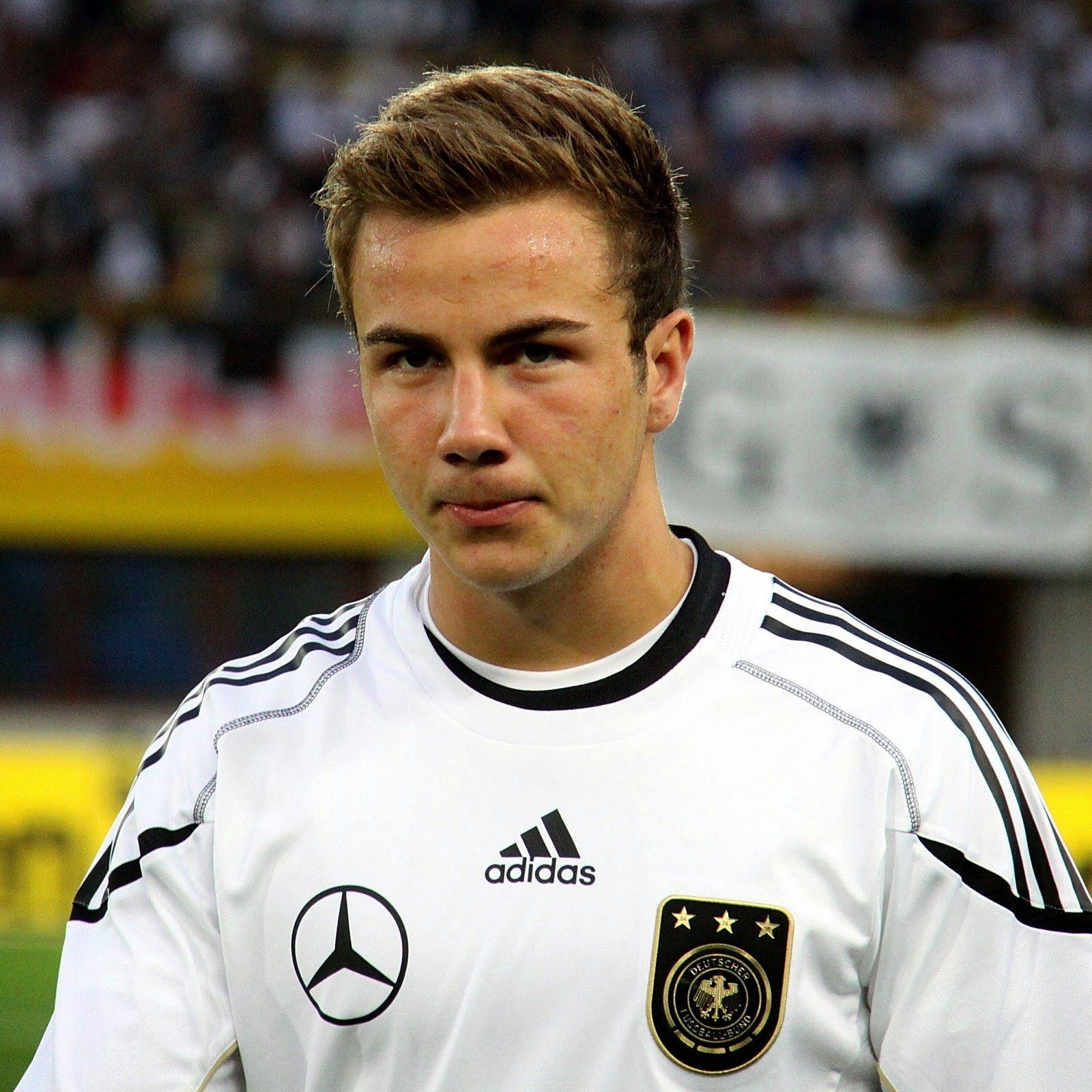 1600x1600 Mario Gotze Wallpaper HD Download For Free HD Wallpaper, Phone