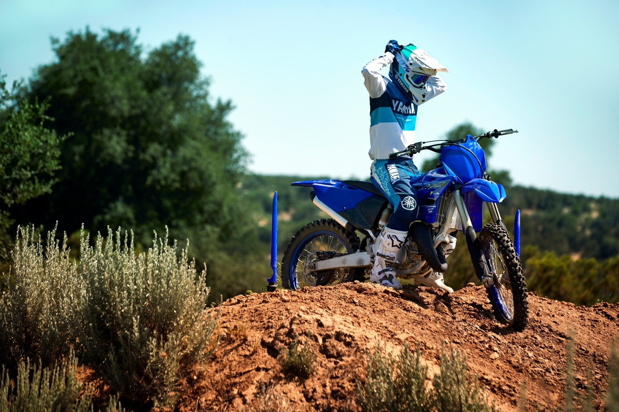 2050x1370 Yamaha YZ125 [Specs, Features, Photo], Desktop