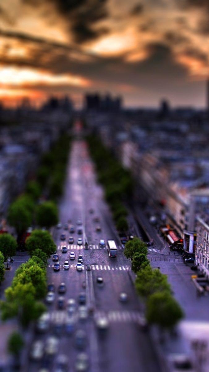 680x1200 Stunning Tilt Shifted IPhone Wallpaper, Phone