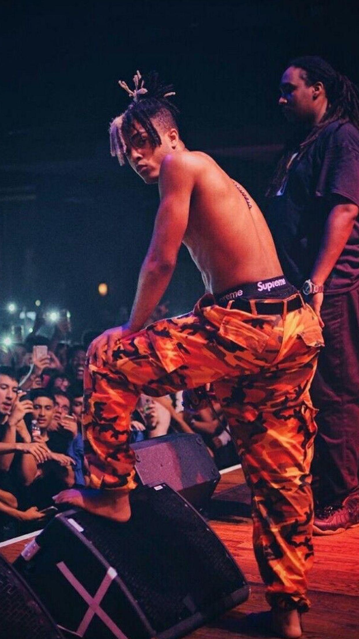 1250x2210 Concert XXXTentacion Wallpaper Free Concert XXXTentacion Background, Phone