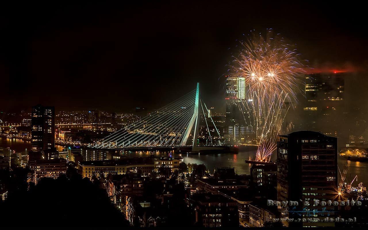 1280x800 Vuurwerk Wallpaper, Rotterdam, Oud en Nieuw, Desktop