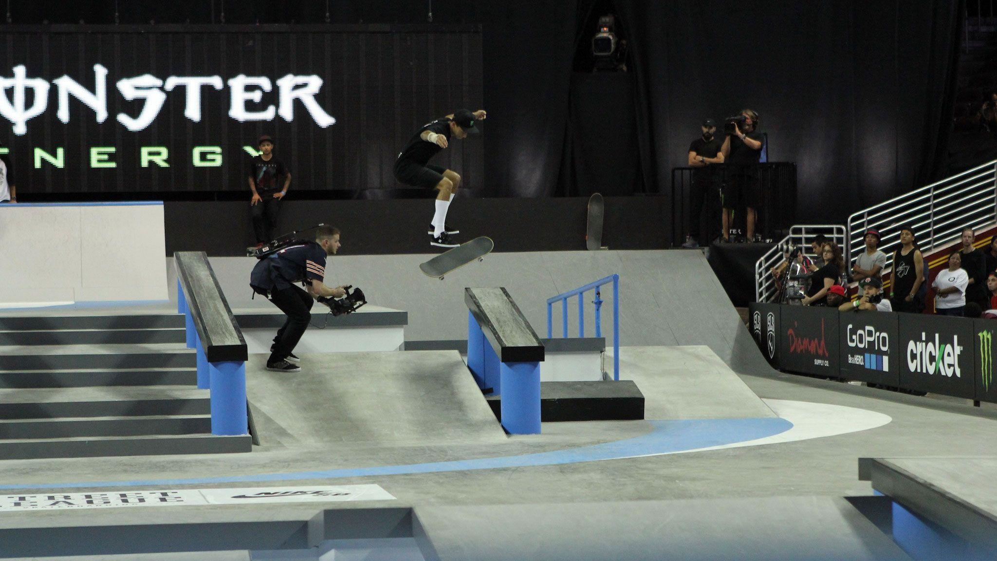 2050x1160 Nyjah Huston continues Street League Skateboarding sweep in Los, Desktop