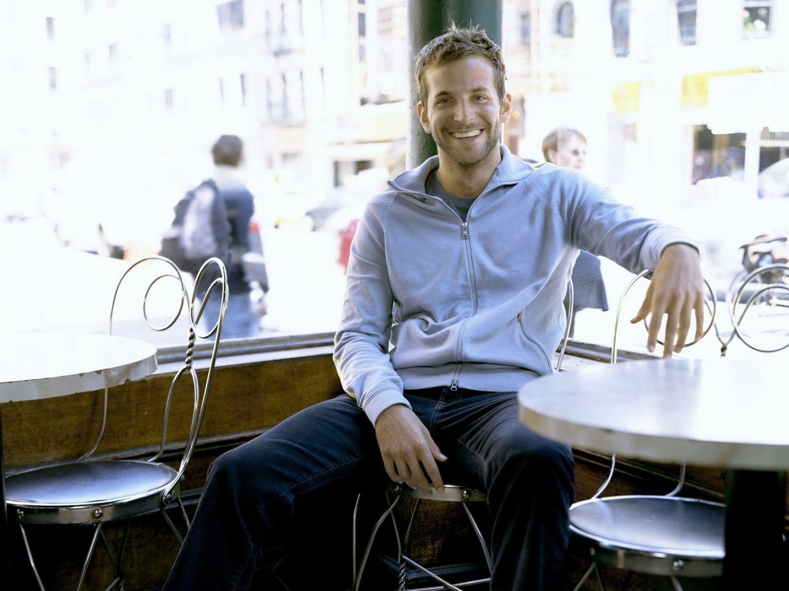 1600x1200 Bradley Cooper Wallpaper 24 138651 High Definition Wallpaper, Desktop