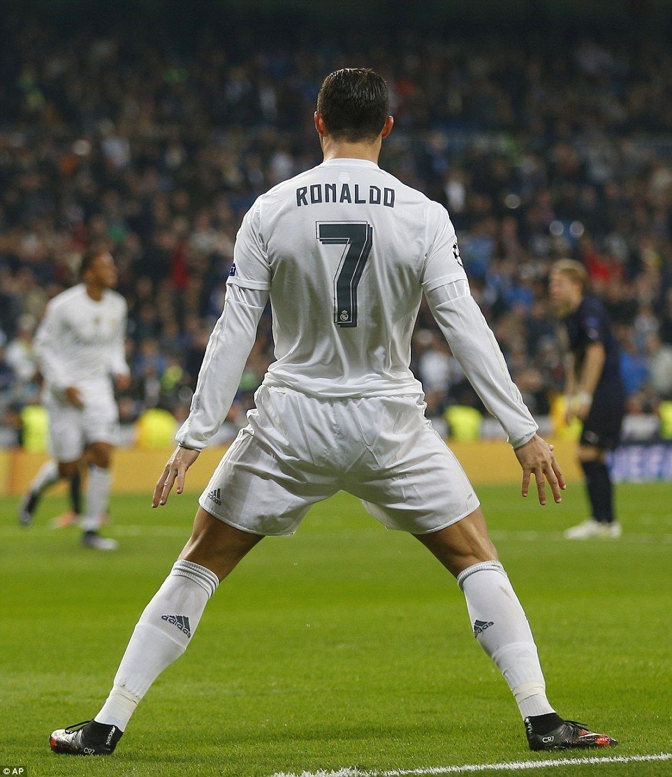 970x1120 Ronaldo Scores Four While Benzema Bags A Hat Trick. Cristiano, Phone