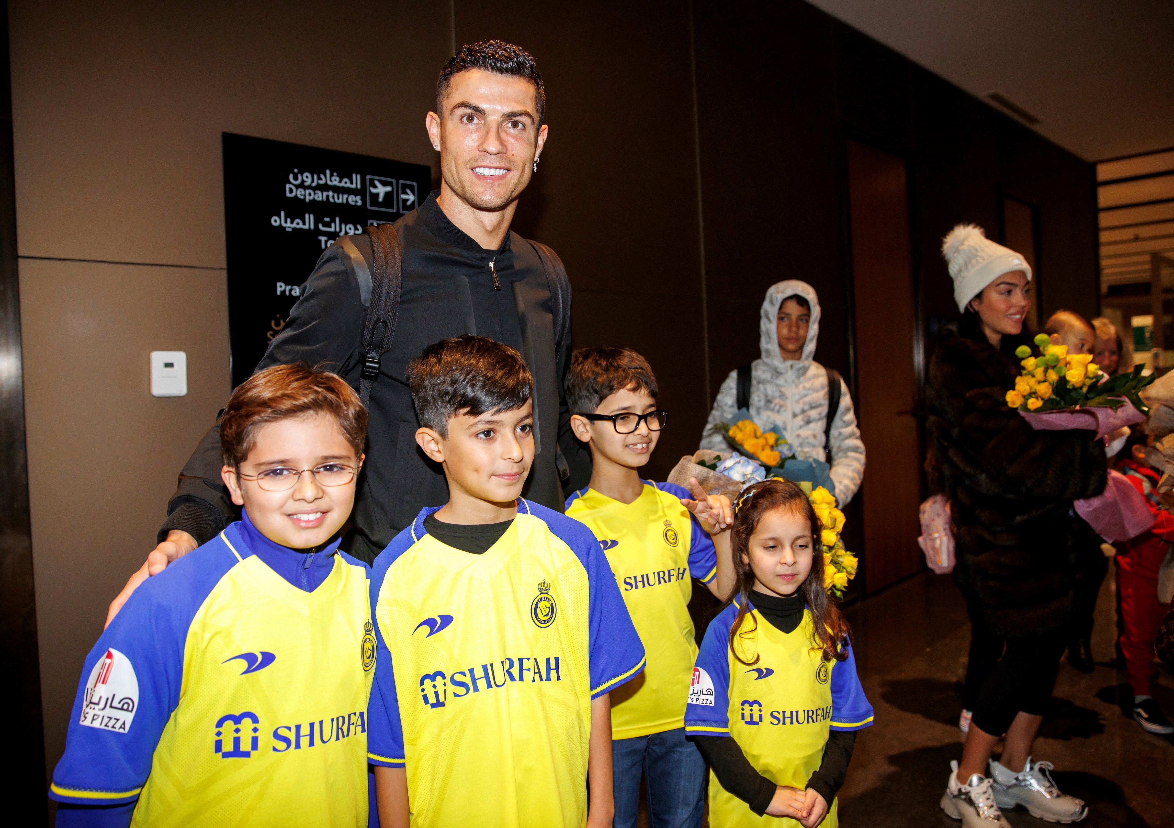 4800x3390 Al Nassr coach Garcia hails 'extraordinary' Ronaldo signing, Desktop