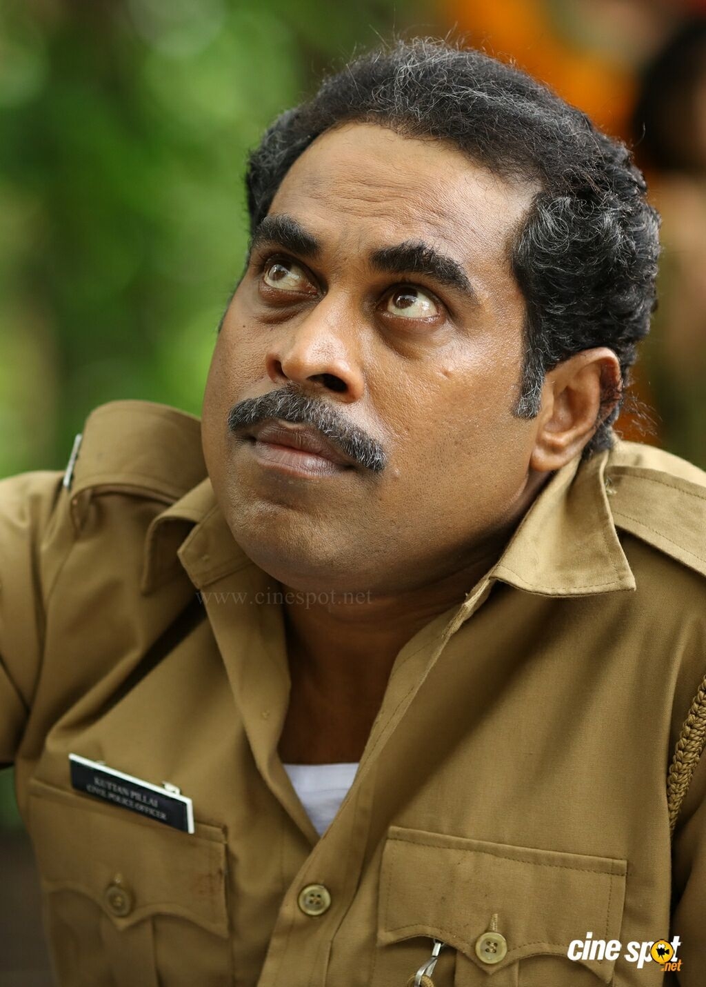 1030x1440 Suraj Venjaramoodu in Kuttanpillayude Sivarathri (4), Phone