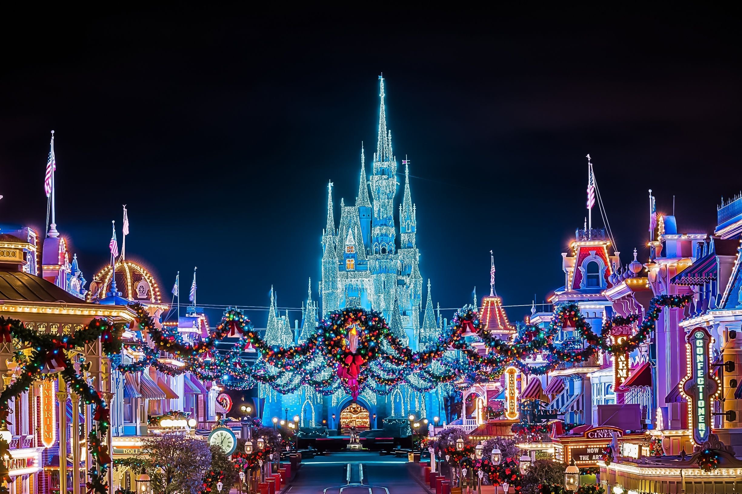 2450x1640 Magic Kingdom Christmas Wallpaper, Desktop