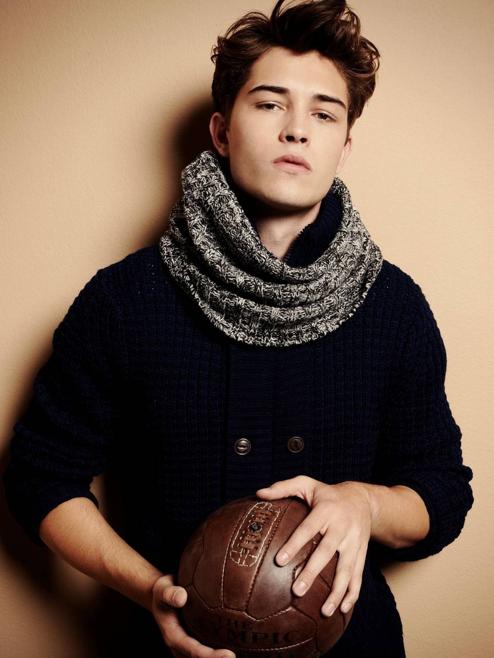 970x1280 Francisco Lachowski Wallpaper, Phone