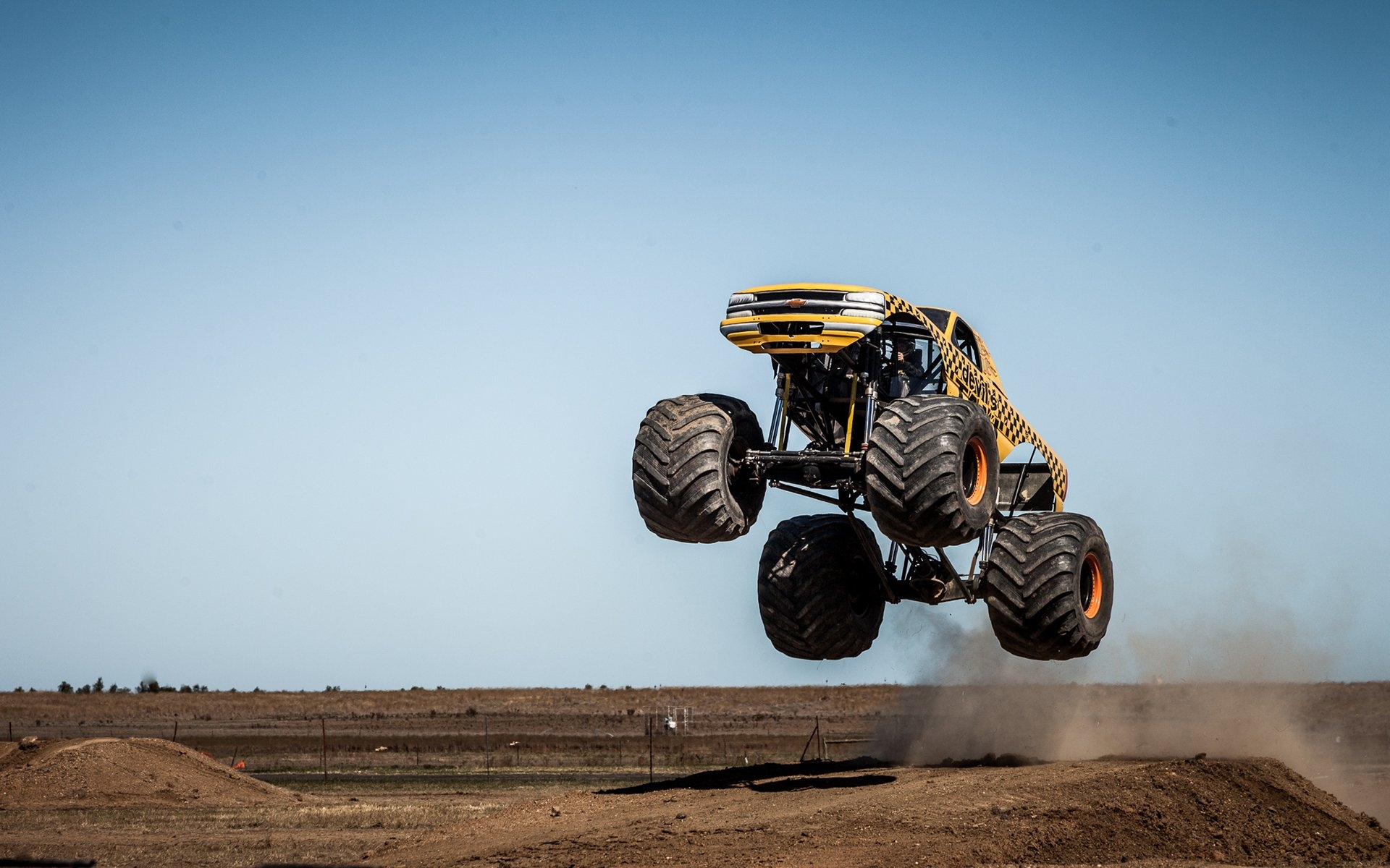 1920x1200 Monster Trucks Wallpaper PC #N153G68, Desktop