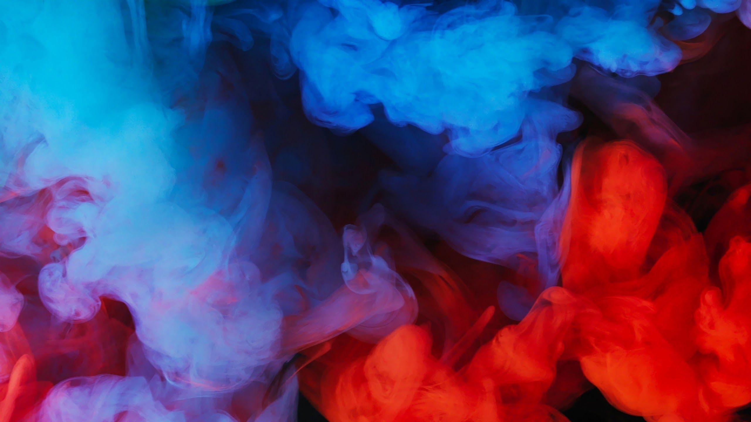 2560x1440 Blue Red Smoke Abstract 4K Wallpaper, Desktop