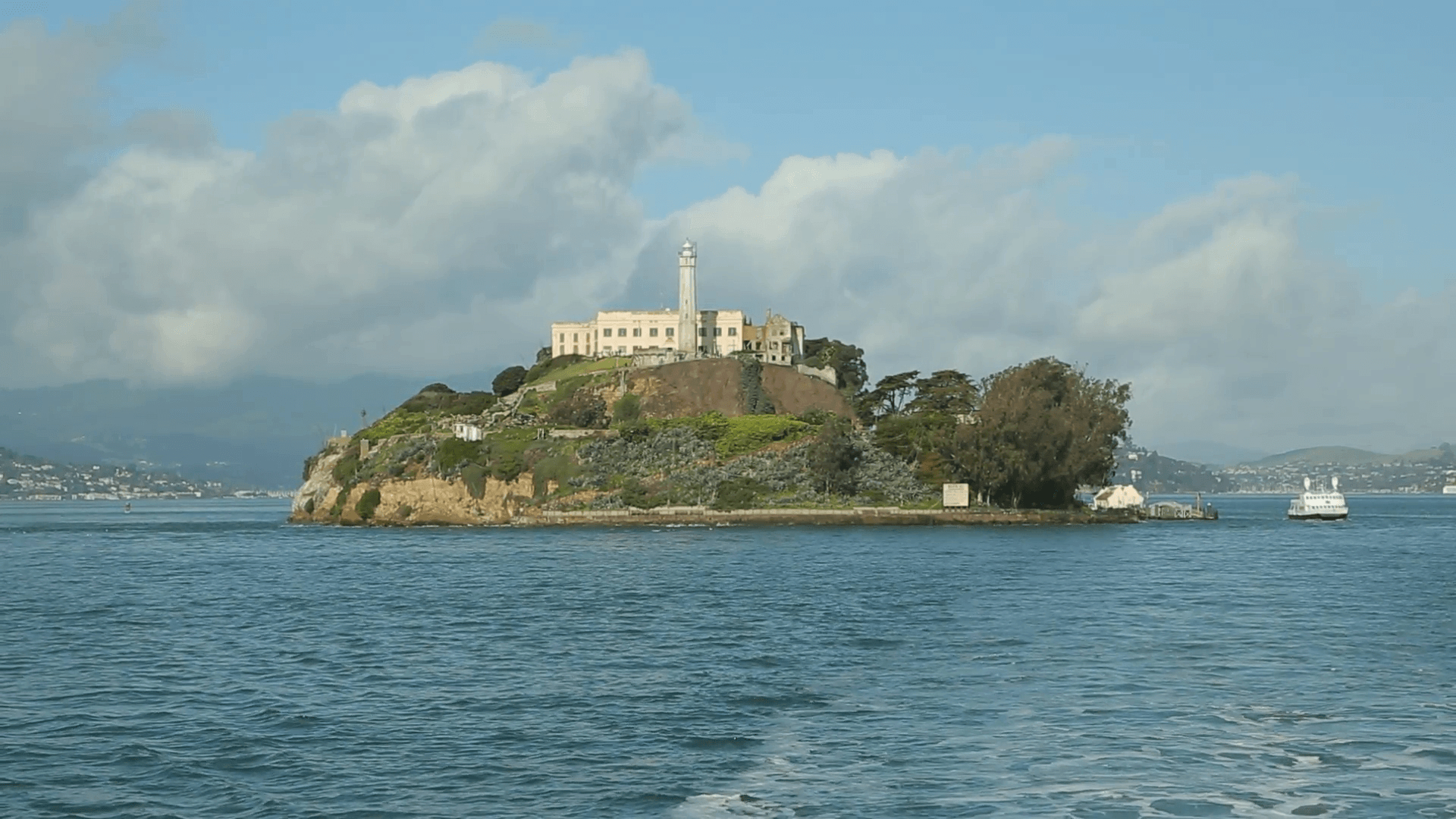 1920x1080 Escape from Alcatraz boat leaving in San Francisco Stock Video, Desktop