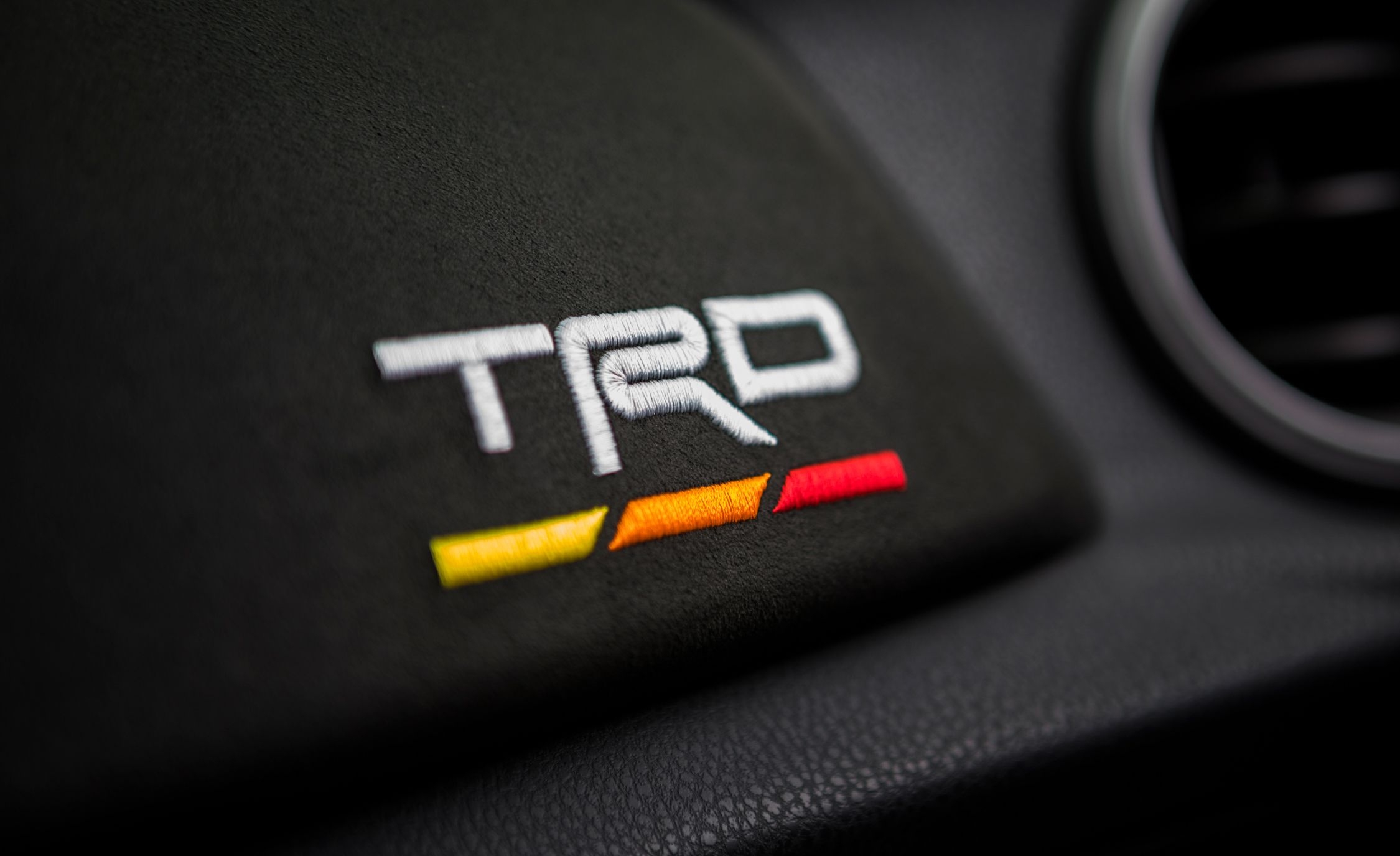 2250x1380 Toyota 86 TRD Special Edition Interior Badge Wallpaper (33), Desktop