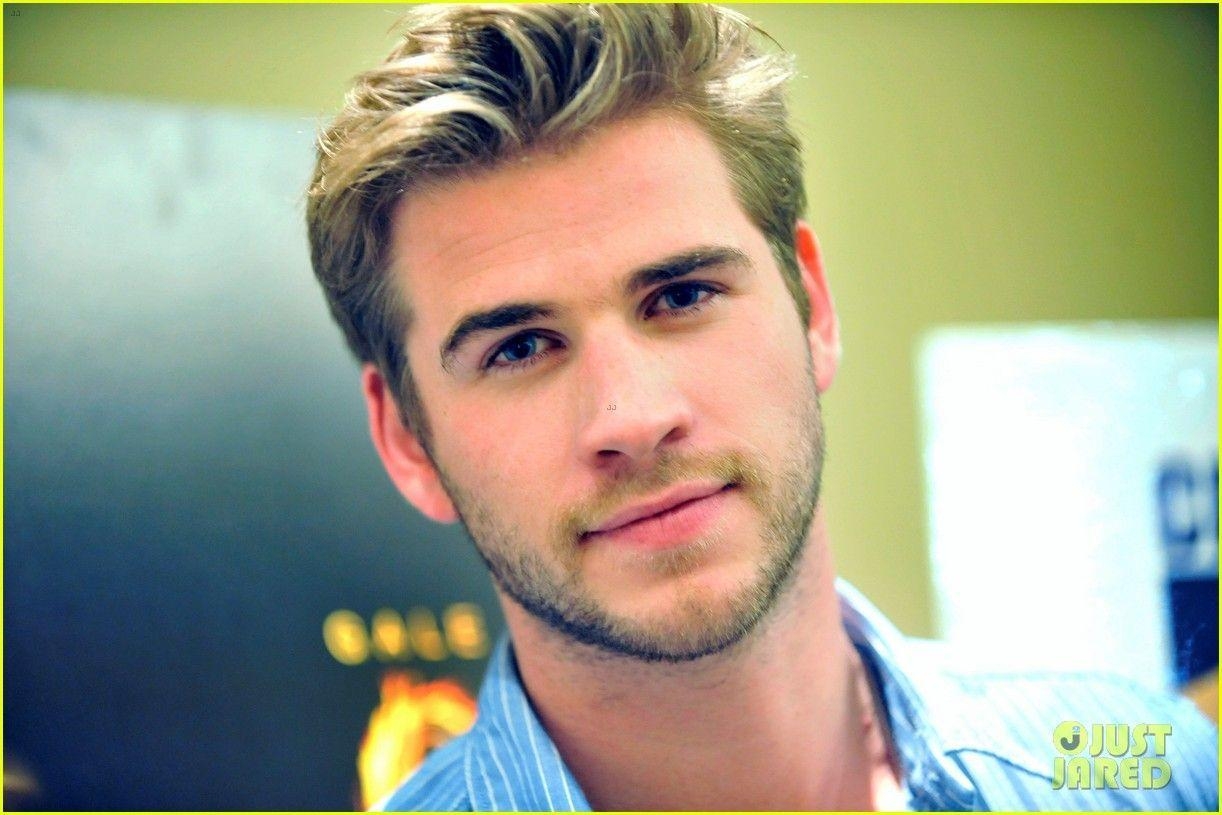 1230x820 Liam Hemsworth Wallpaper, Collection of Liam Hemsworth, Desktop