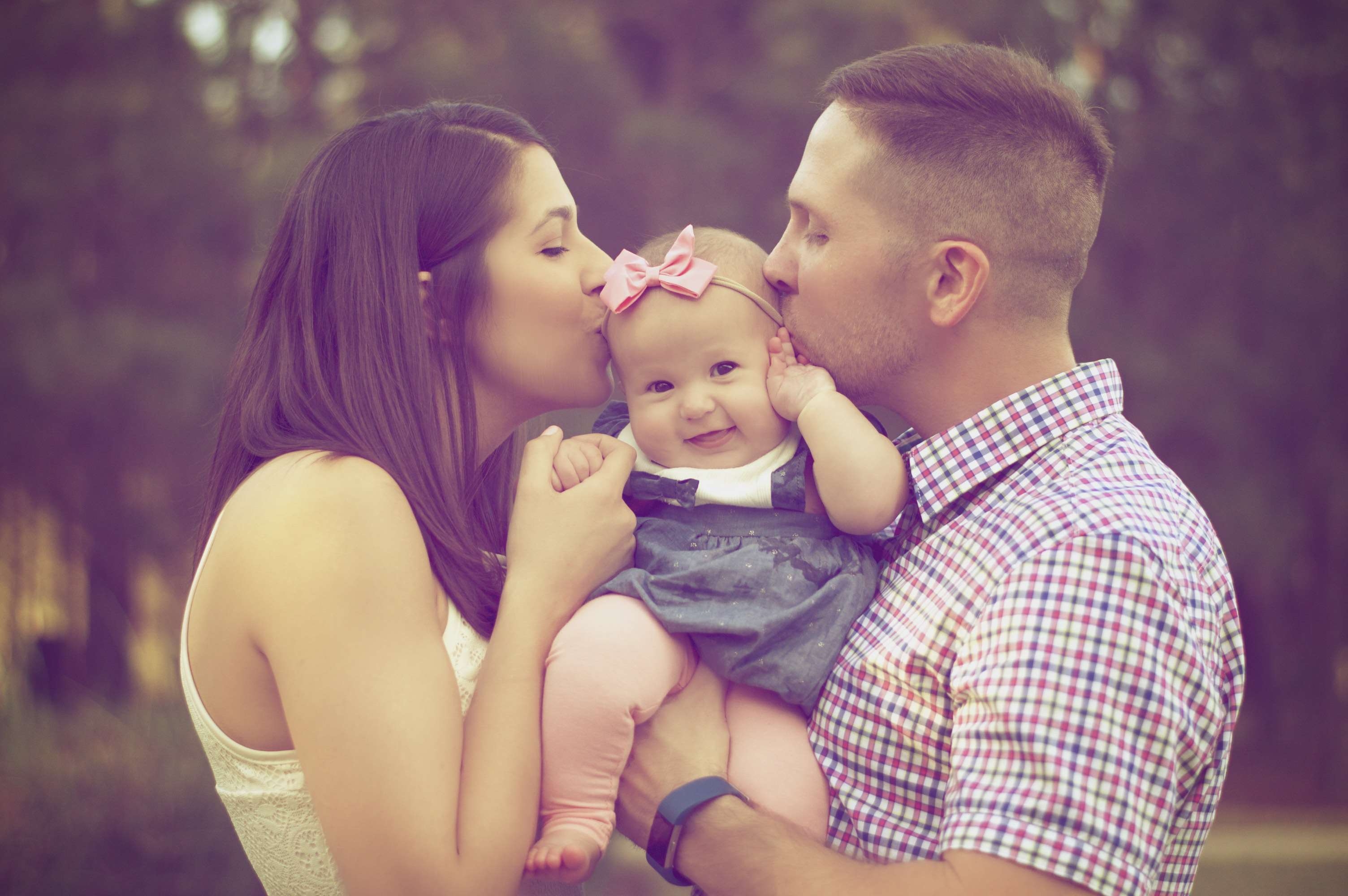 3010x2000 affection, baby, baby girl, beautiful, beautiful girl, beauty, blur, blurred background, blurry, casual, child, cute, dad, embrace, enjoy, family, father, fun, girl, happiness, joy, kisses, love, mom, moment, mother, outd wallpaper, Desktop