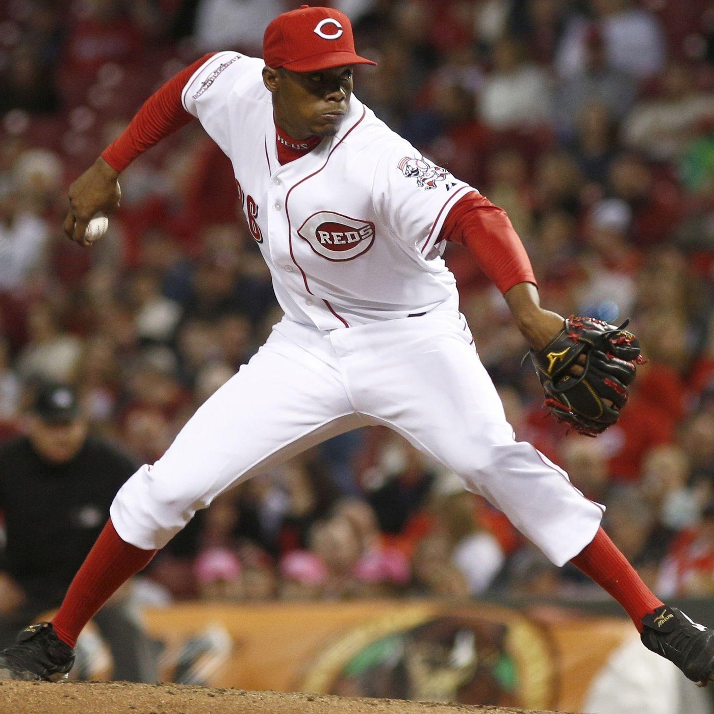 1400x1400 in Review: Raisel Iglesias, Phone