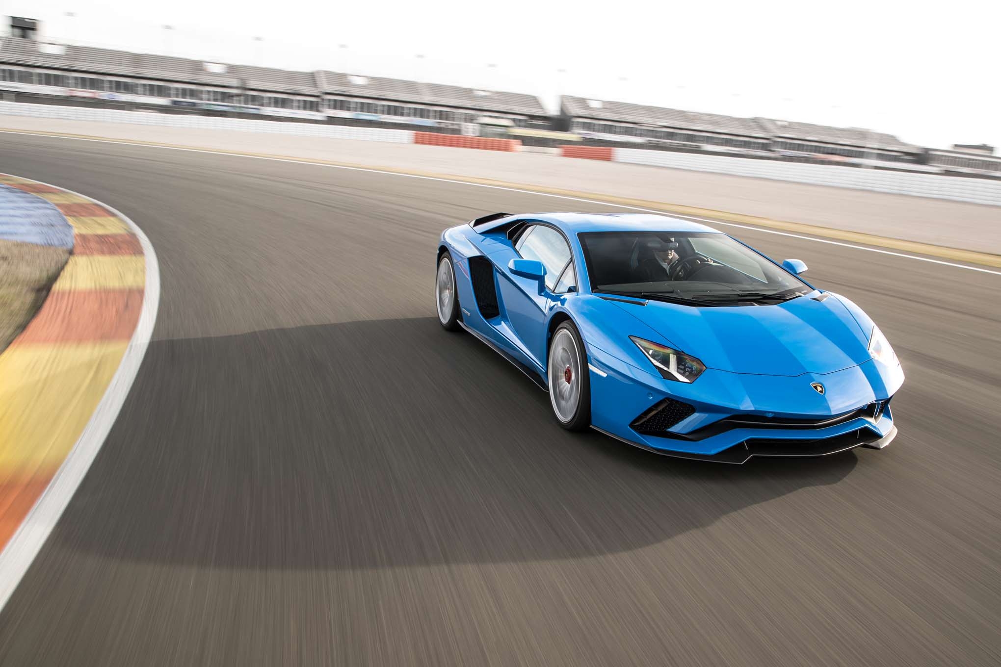 2040x1360 Wonderful Lamborghini Aventador S HD Wallpaper, Desktop