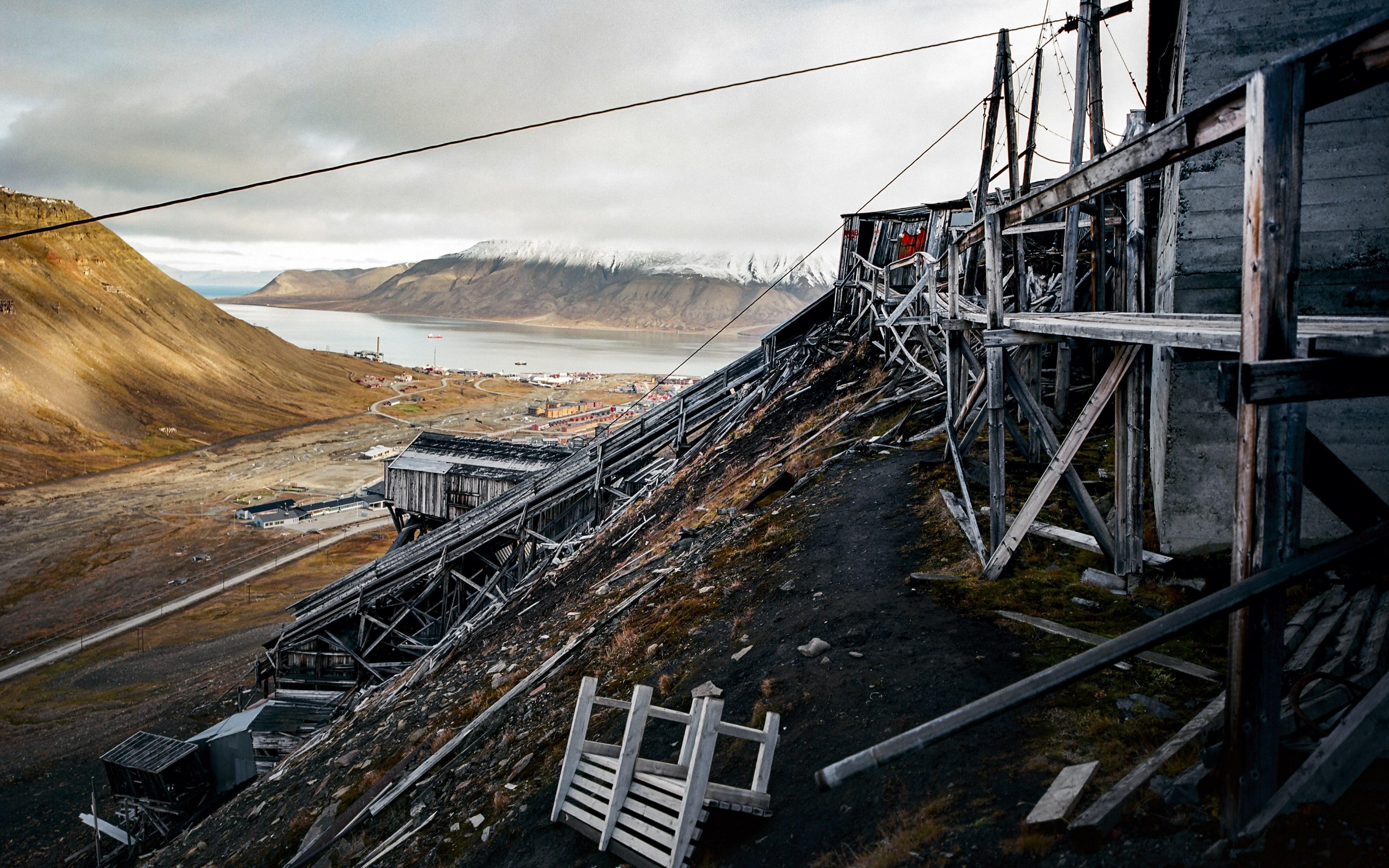 3840x2400 Download wallpaper: View from Svalbard, Desktop