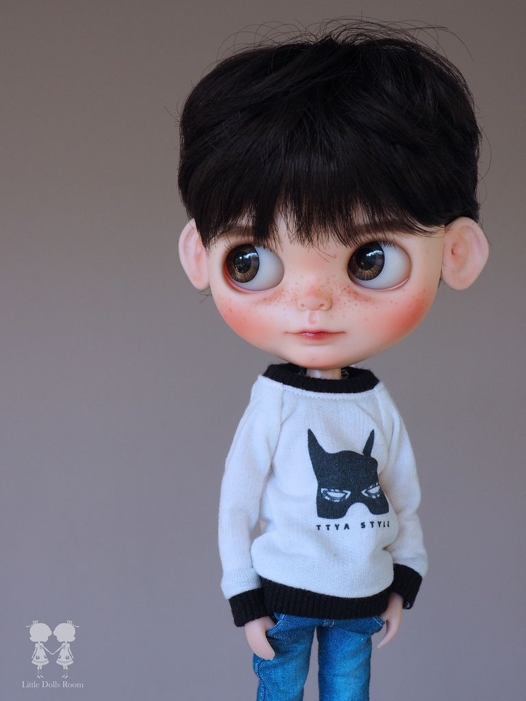 770x1030 Hugo. Blythe dolls, Cute cartoon picture, Cute cartoon wallpaper, Phone