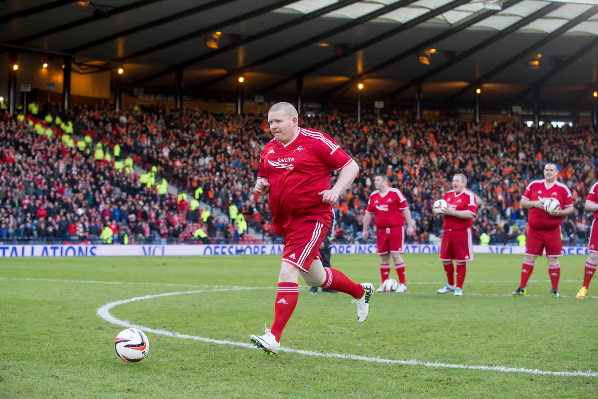 1920x1280 Aberdeen F.C. Football for Development Network, Desktop