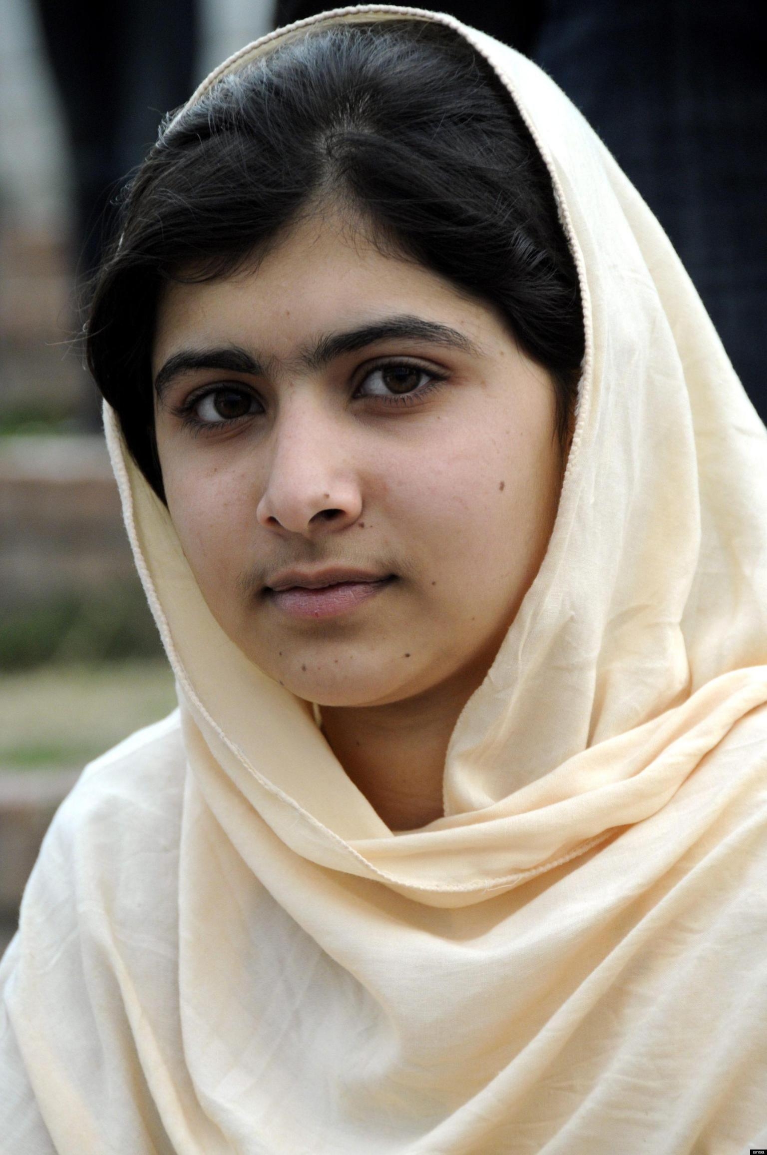 1540x2320 Full HD Picture Malala Yousafzai 106.8 KB, Phone