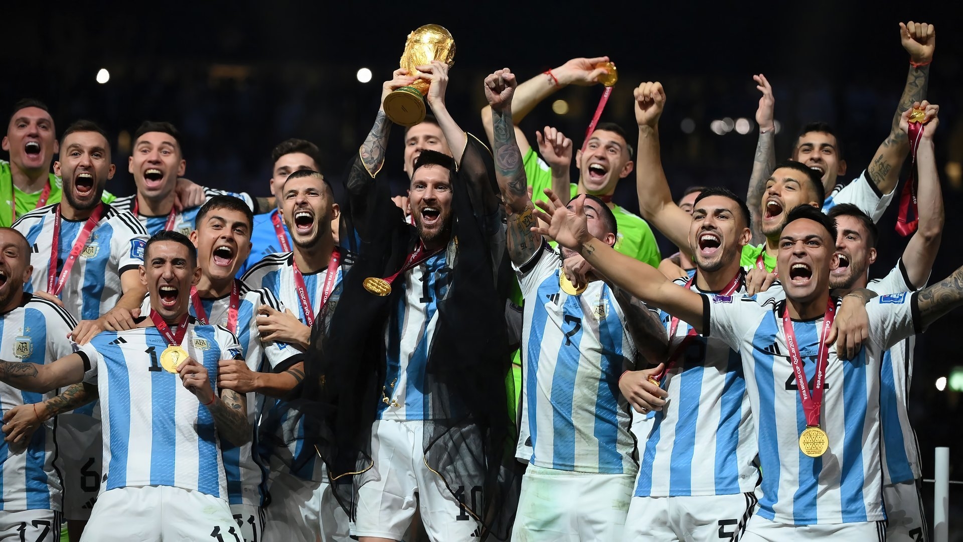 1920x1080 Argentina Team with tophy FIFA World Cup Wallpaper 4k Ultra HD, Desktop