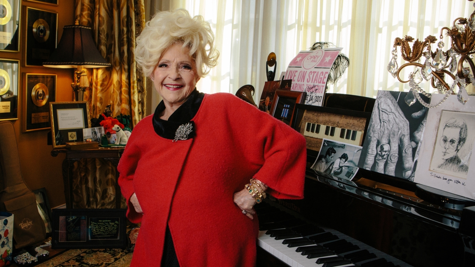 1600x900 Brenda Lee Is More Than 'Rockin Around the Christmas Tree', Desktop