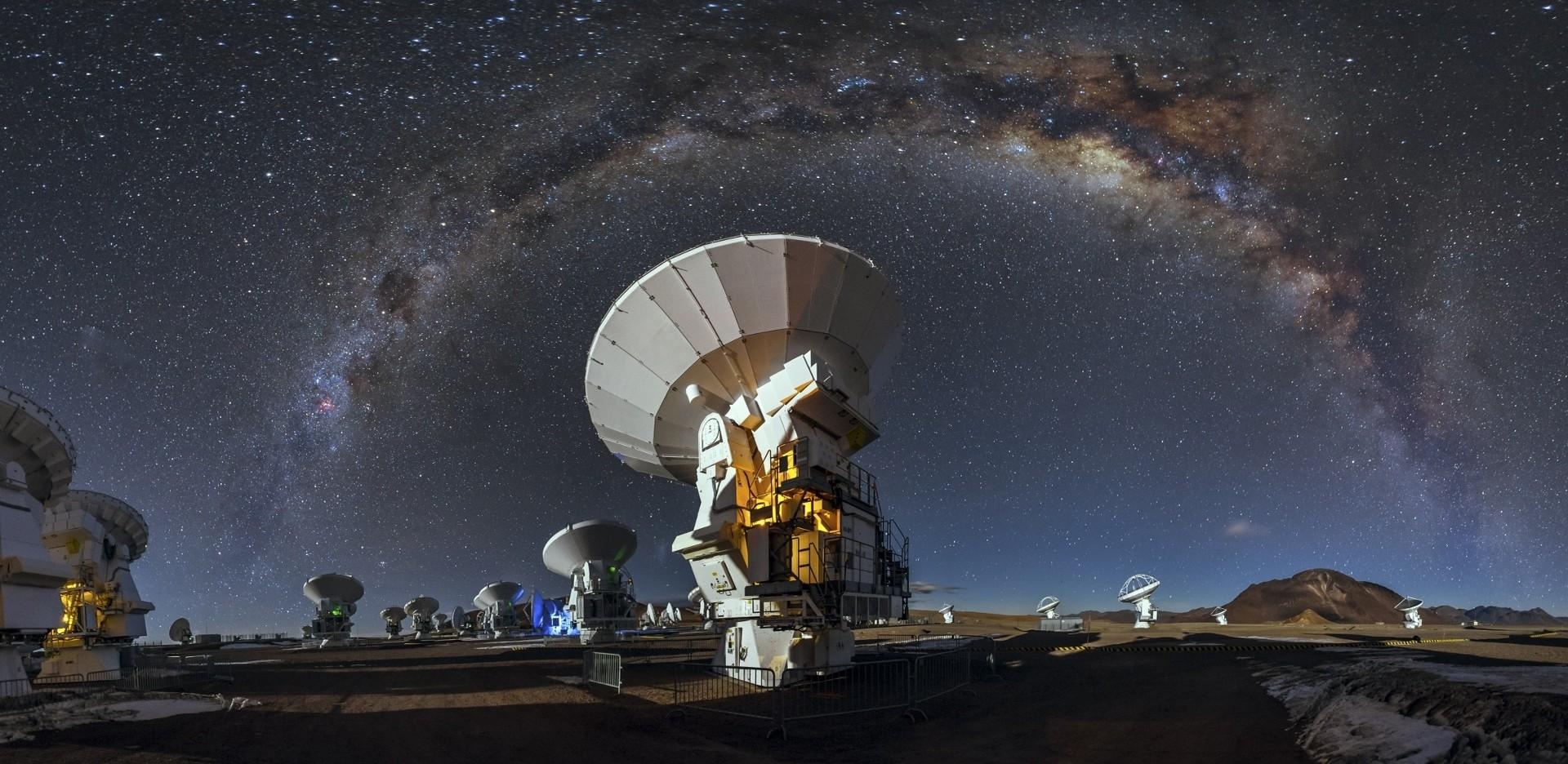 1920x940 landscape, ALMA Observatory, Atacama Desert, Milky Way, Long, Dual Screen