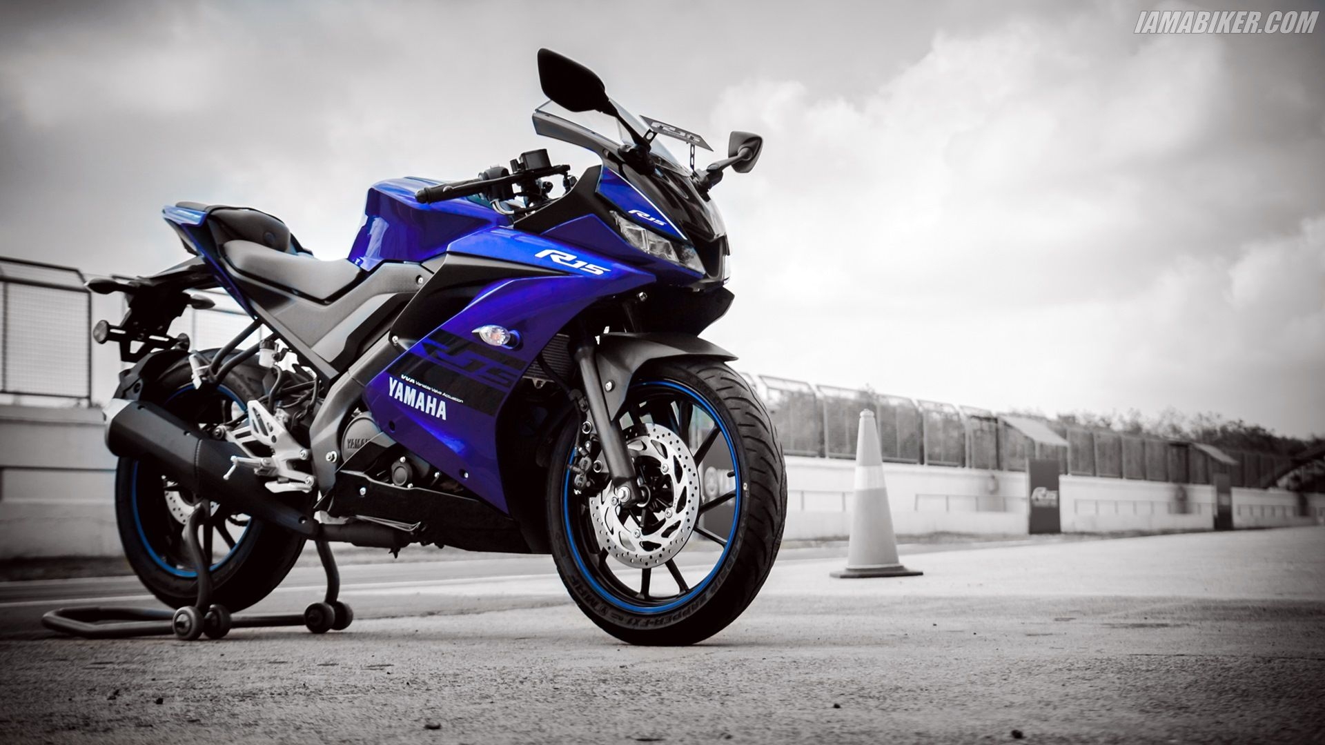 1920x1080 Yamaha R15 V3 HD wallpaper. IAMABIKER Motorcycle!, Desktop