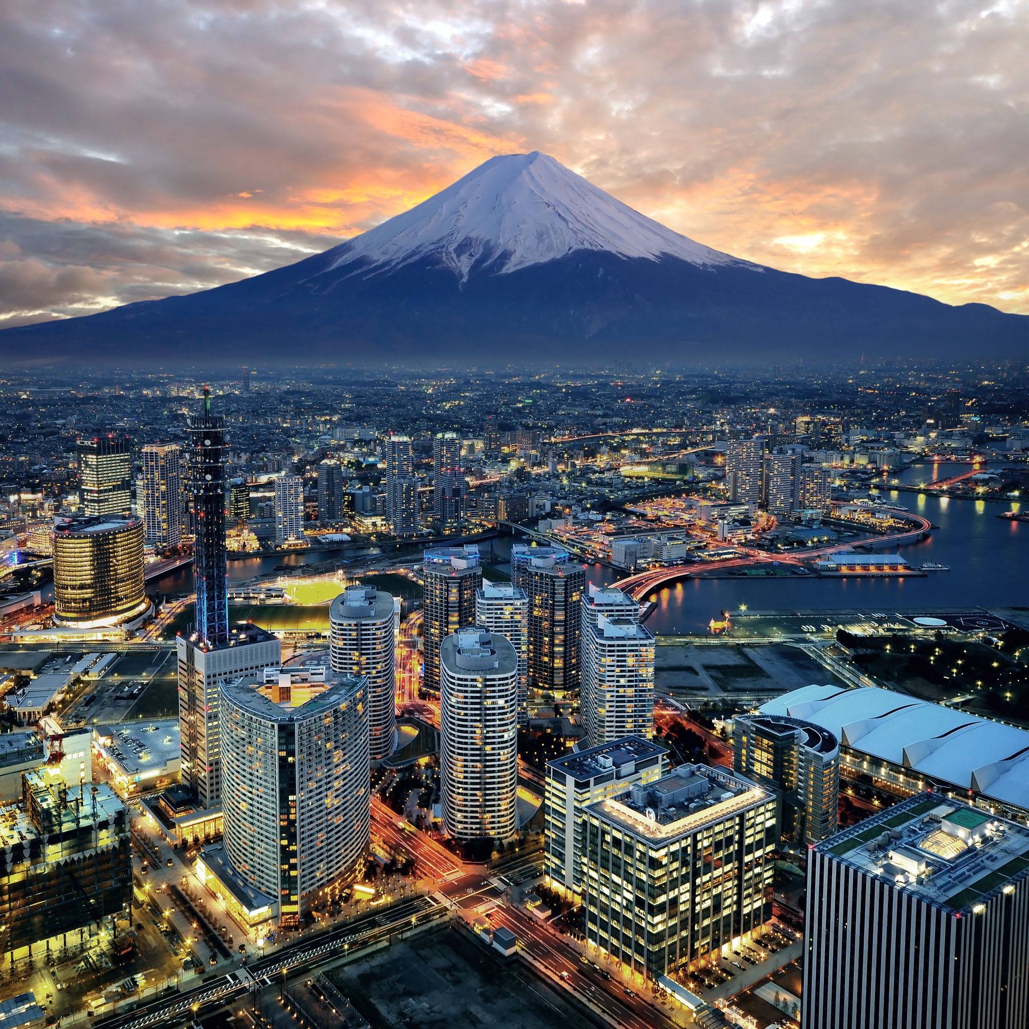 2050x2050 Japan Yokohama City And Mt. Fuji / HD iPad Wallpaper, Phone