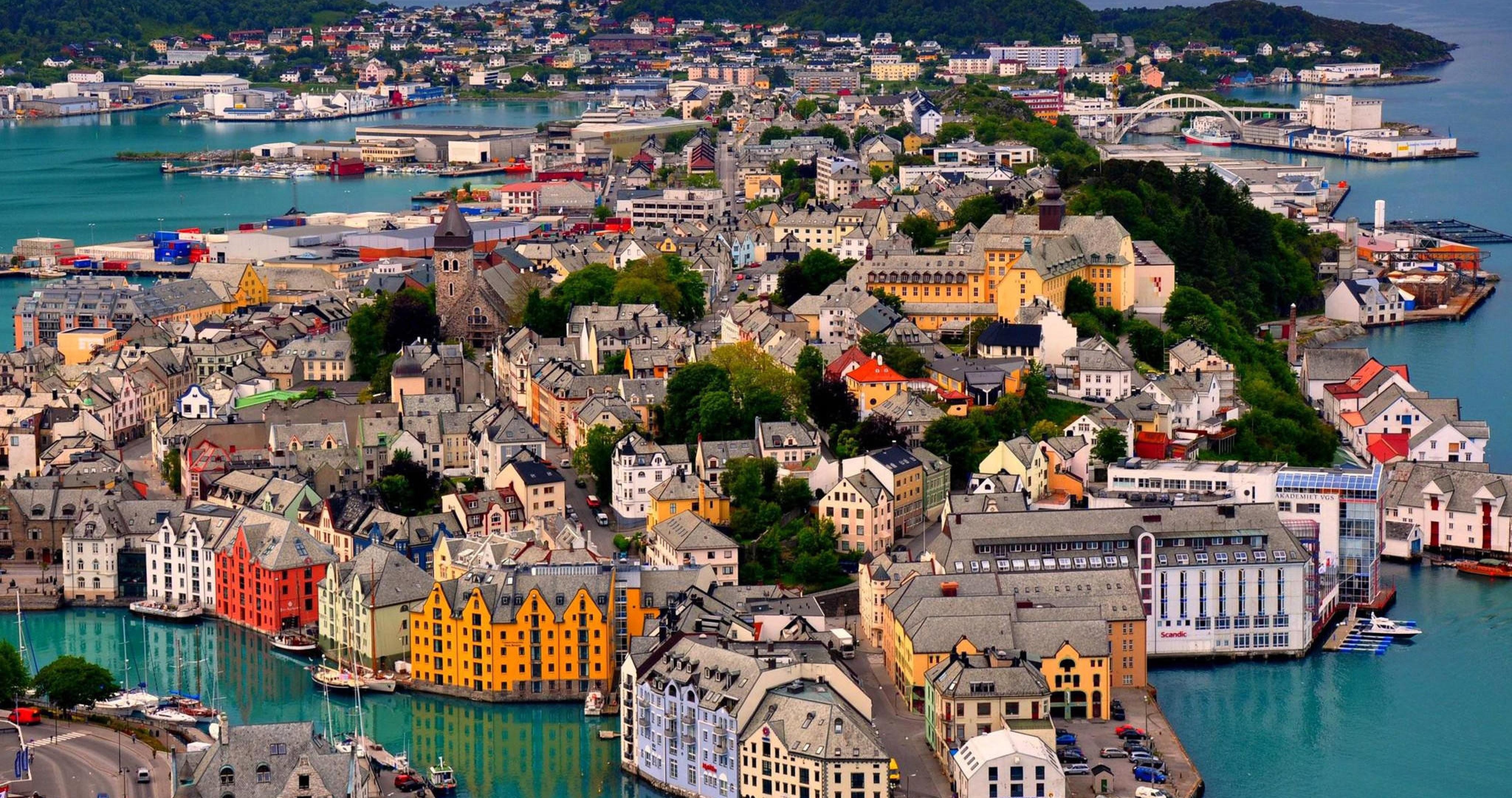 4100x2160 Bergen Wallpaper, Desktop