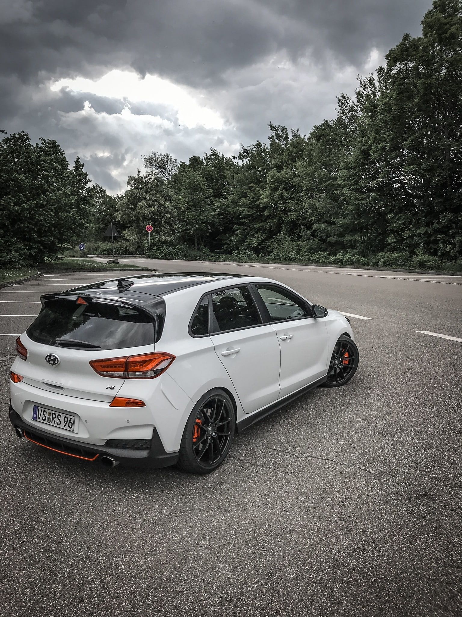 1540x2050 i30N #Hyundai #hatchbacks #car hot hatch rear angle view P #wallpaper #hdwallpaper #desktop. Hot hatch, Hyundai i30 n, Hatchback, Phone