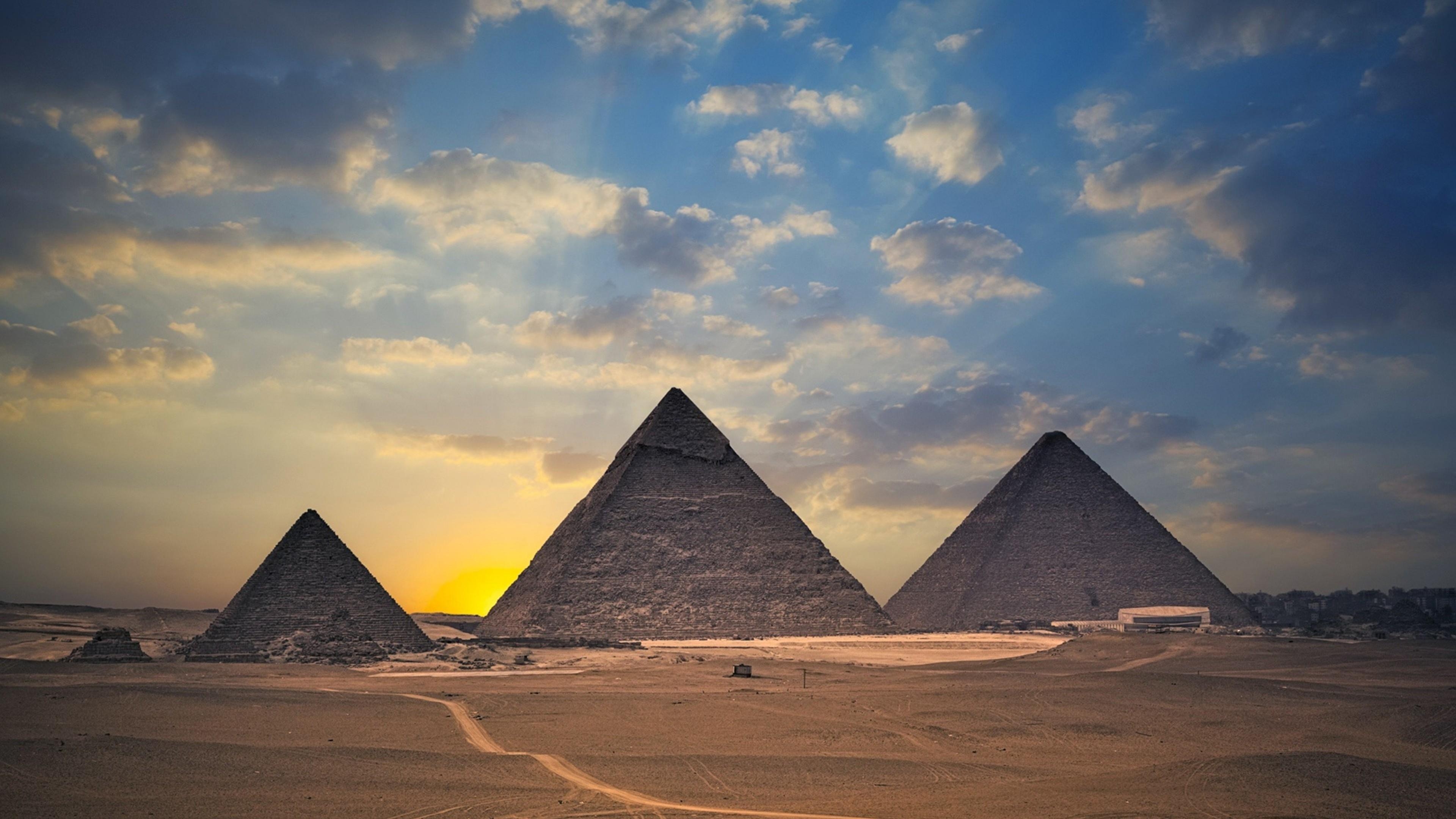 3840x2160 Giza Pyramids Wallpaper, Desktop