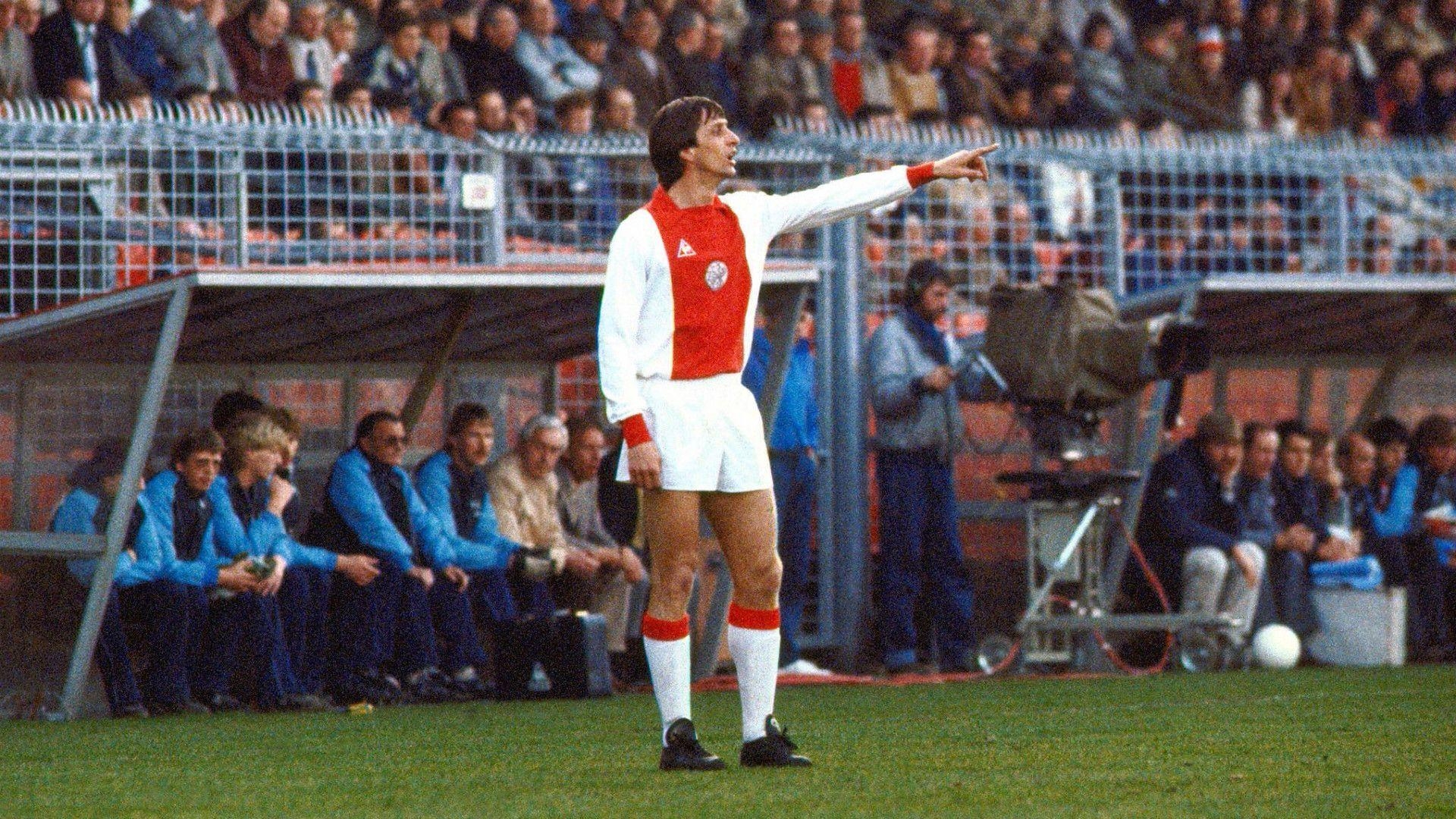 1920x1080 A Tribute to the Eternal Johan Cruyff: God's Gift to Football, Desktop