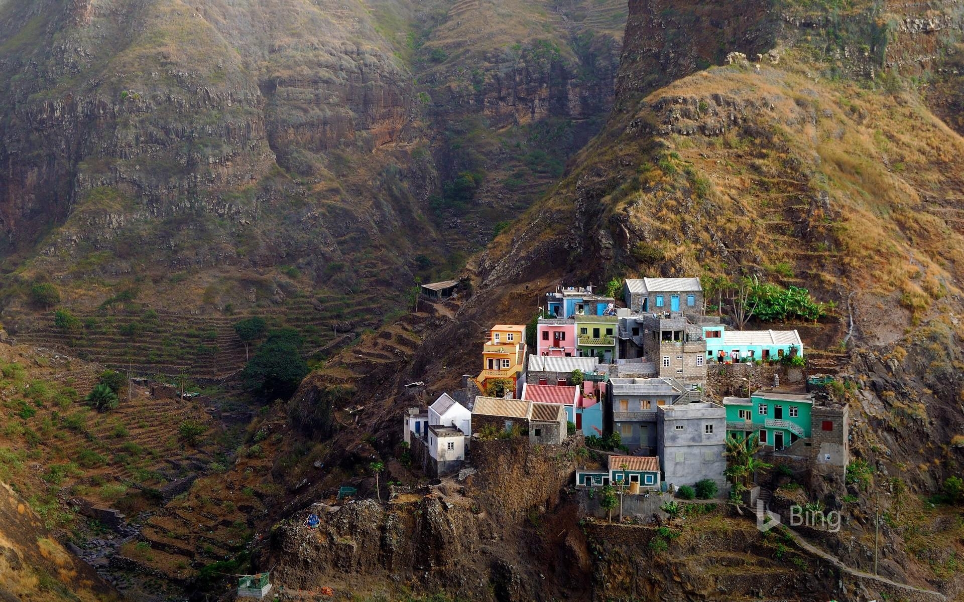 1920x1200 Village of Fontainhas on Santo Antão Island, the Republic of Cabo, Desktop