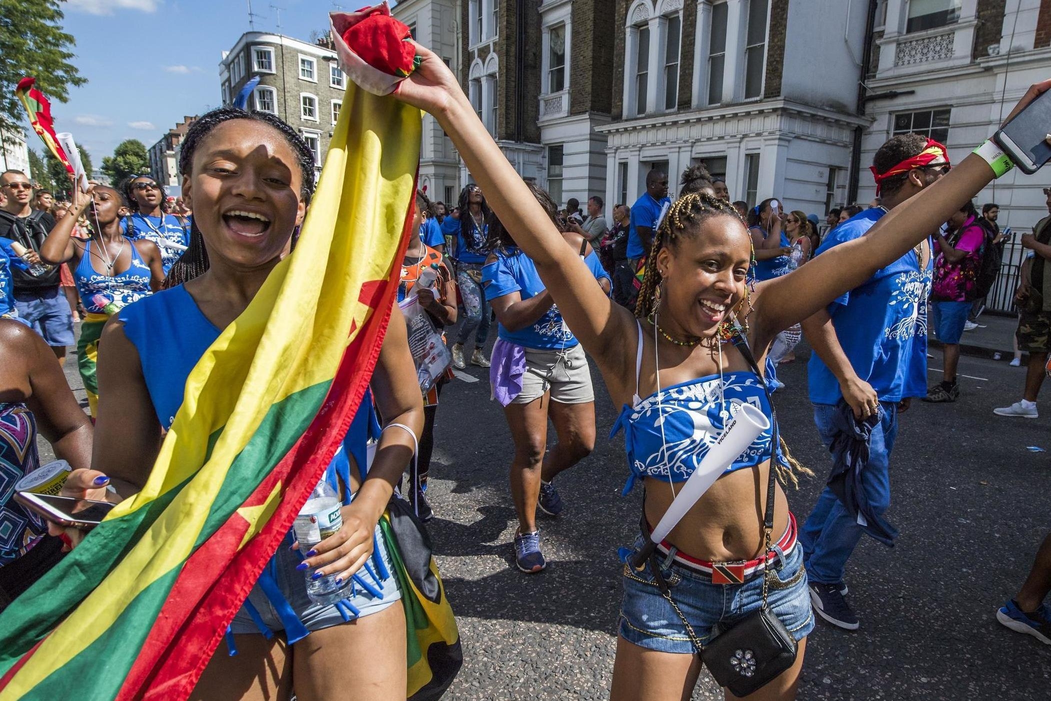 2110x1410 stunning picture of the Rio Carnival 2018 how you can, Desktop